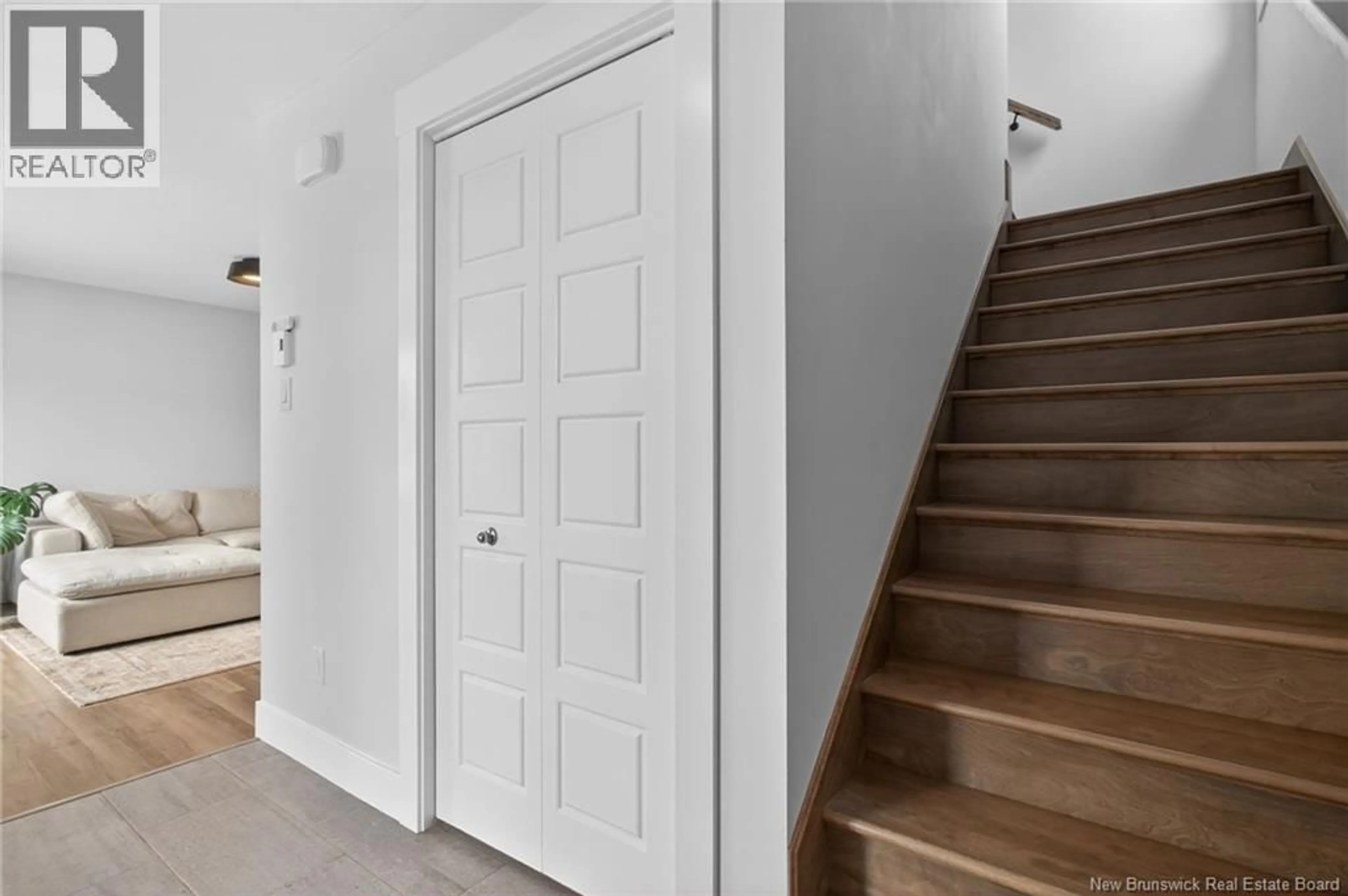 Indoor entryway for 55 HOLLAND DRIVE, Moncton New Brunswick E1G0X5