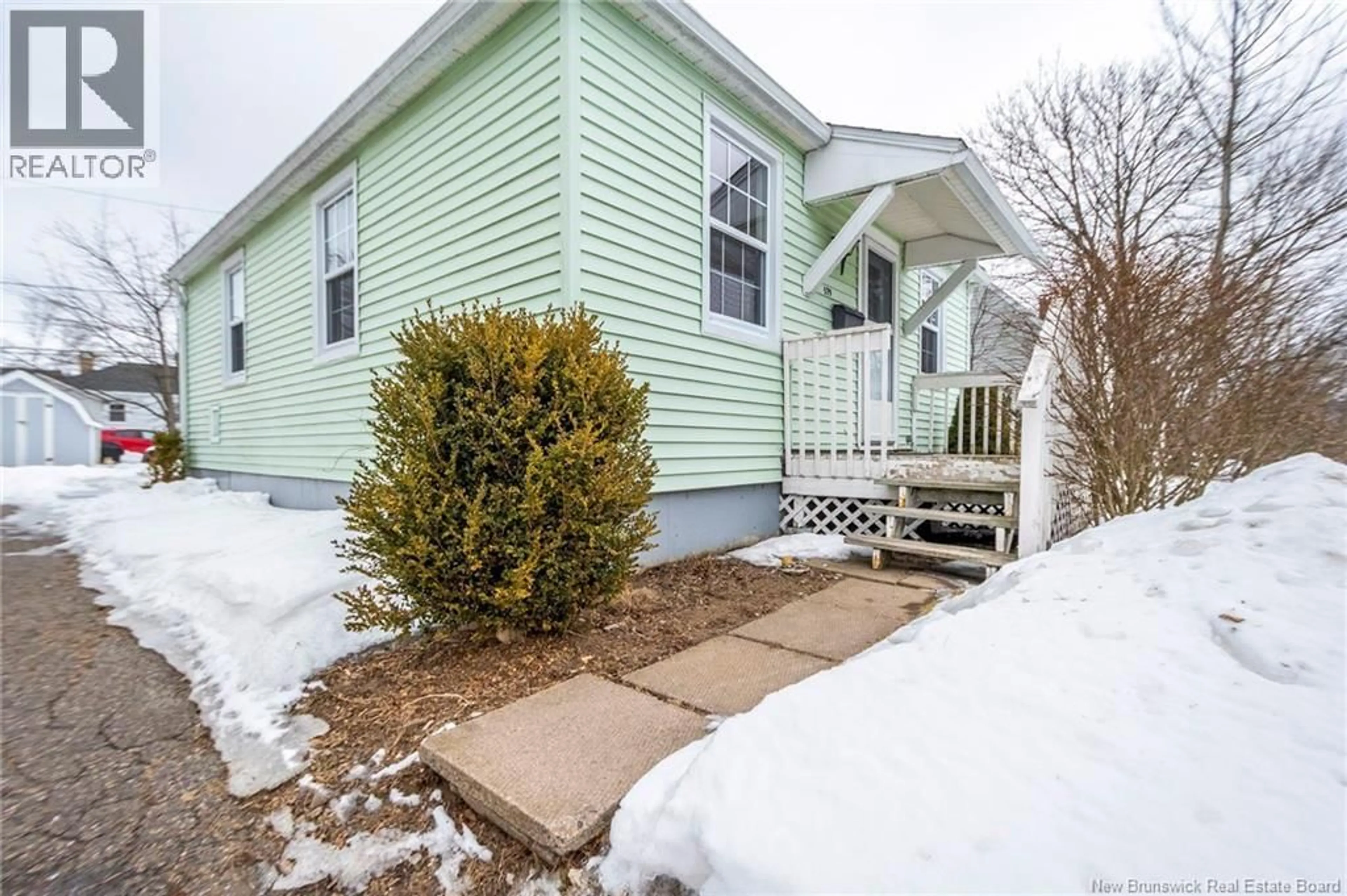 Unknown for 379 MANSFIELD STREET, Saint John New Brunswick E2M2Z9