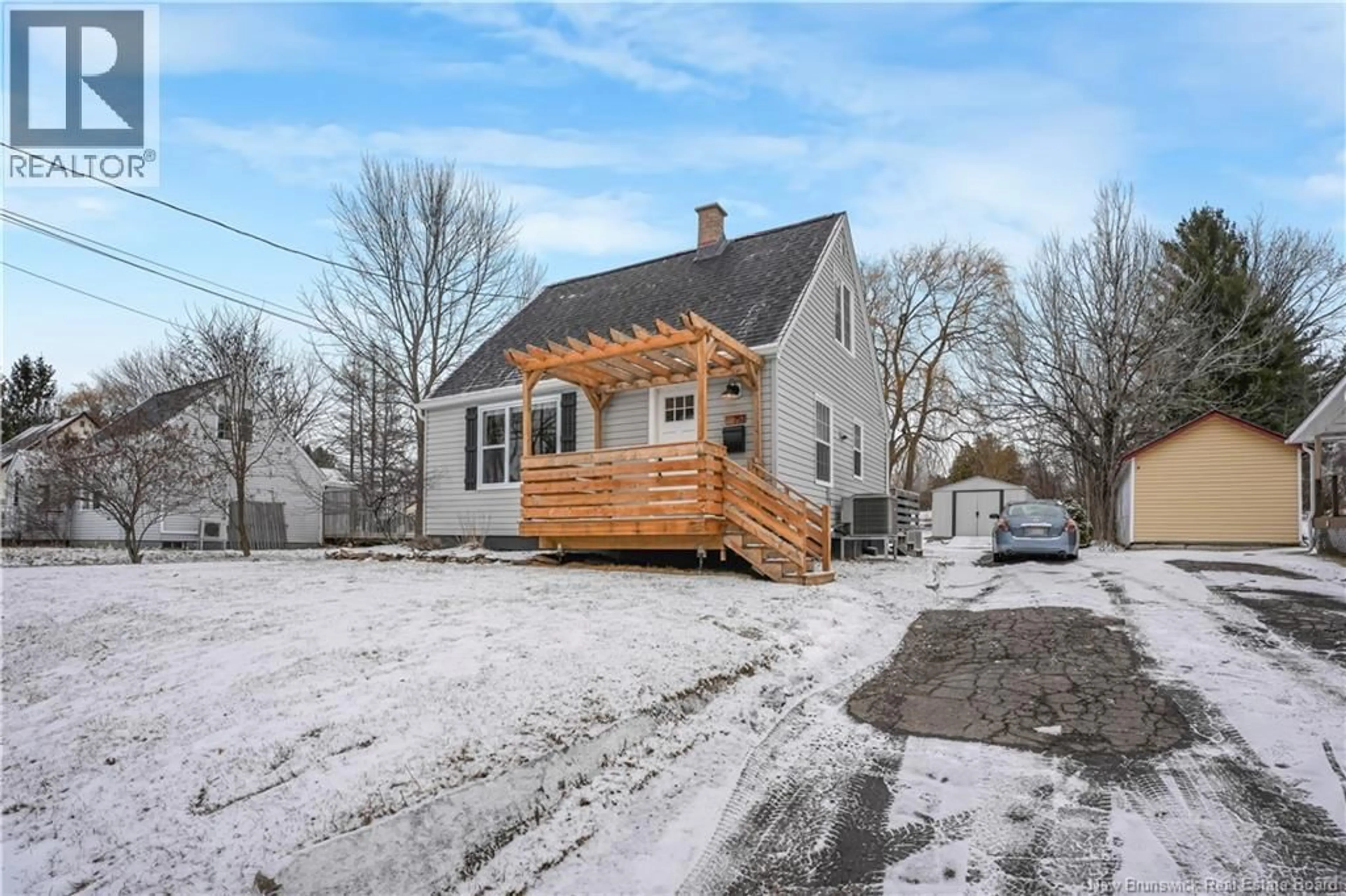 Unknown for 751 MACLAREN AVENUE, Fredericton New Brunswick E3A3L4