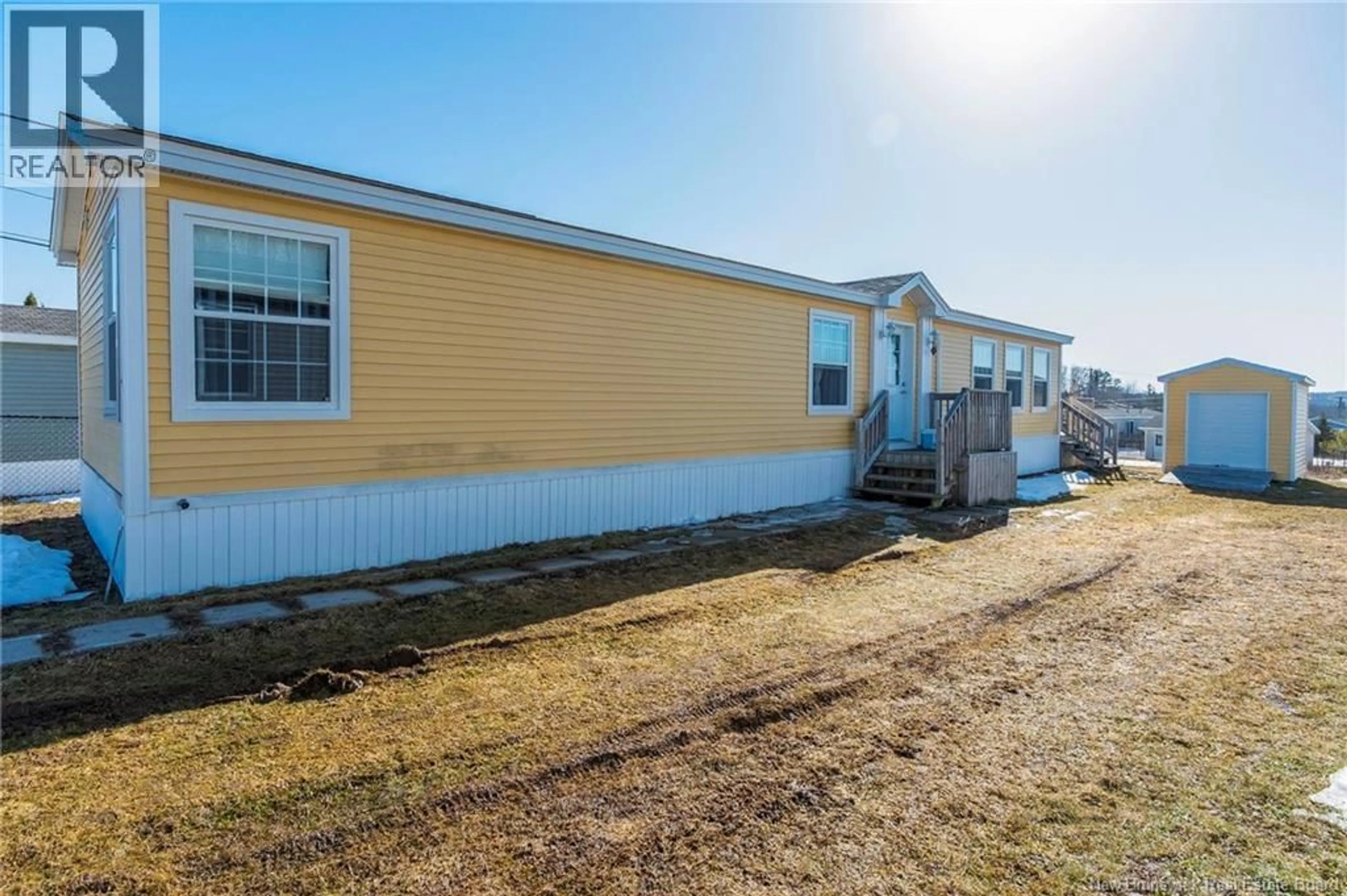 Home with vinyl exterior material, unknown for 14 TELEX LANE, Dieppe New Brunswick E1A8H5