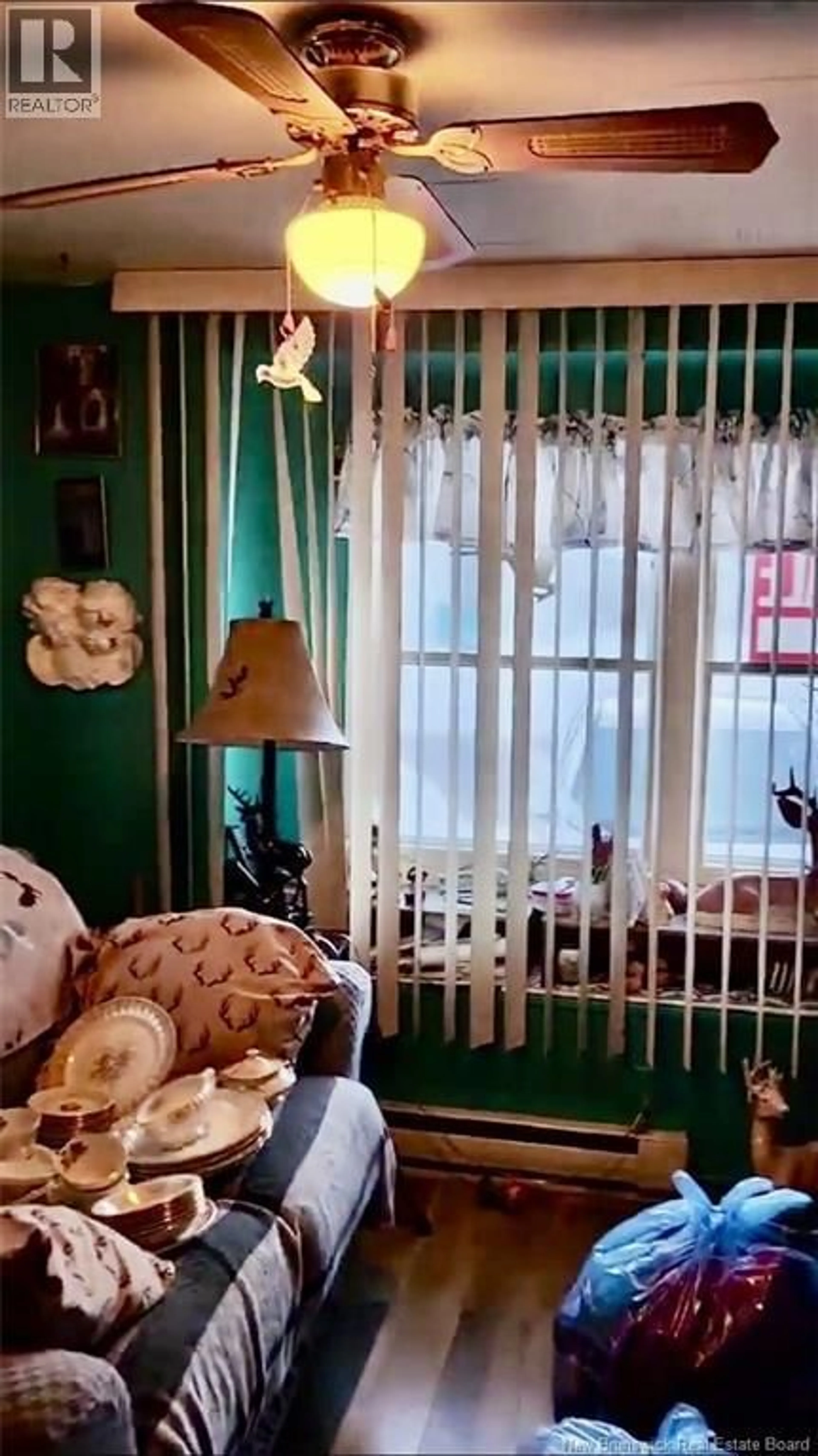 A pic of a room for 15 MIDWAY DRIVE, Moncton New Brunswick E1E2J6