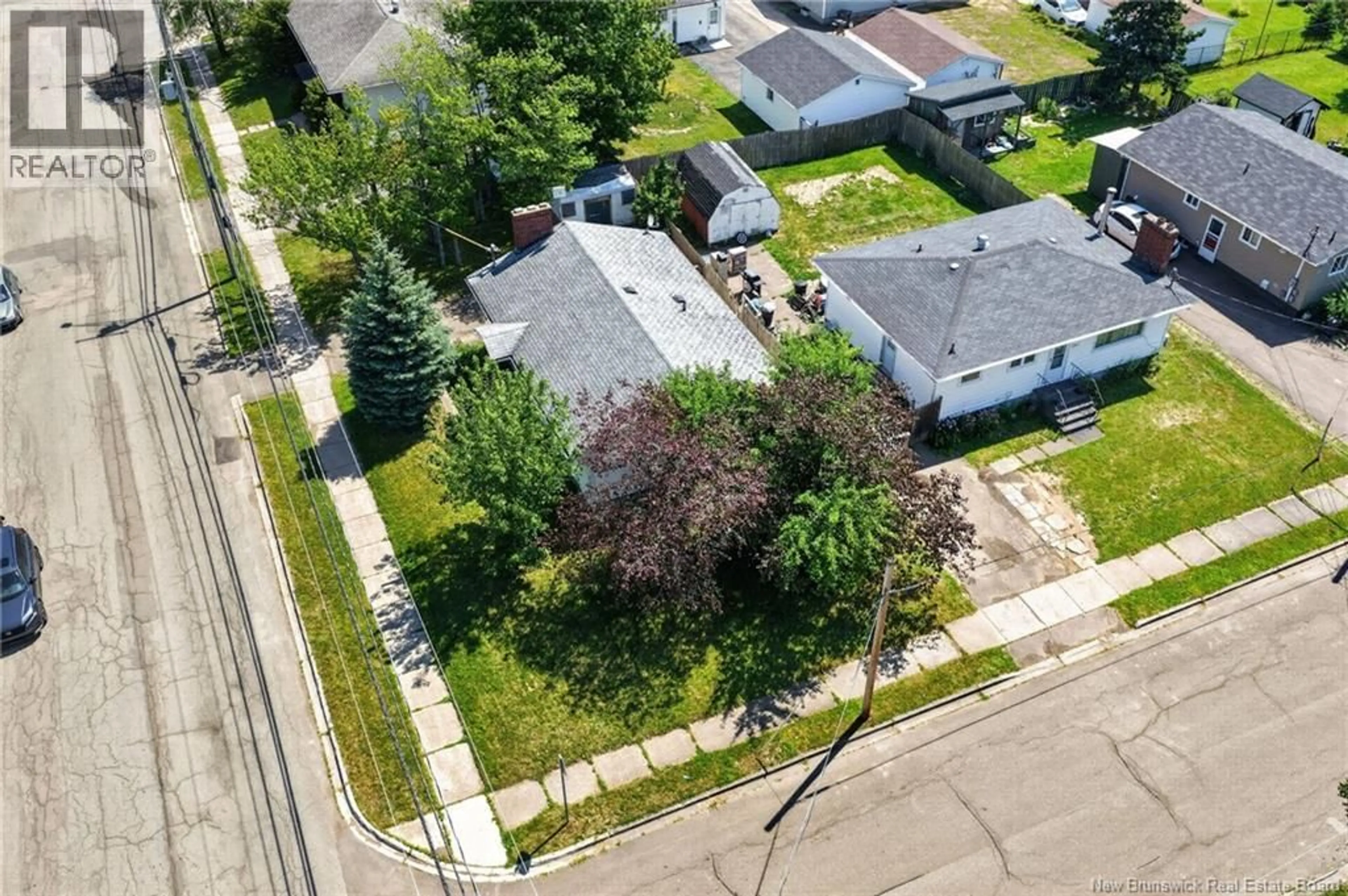 A pic from outside/outdoor area/front of a property/back of a property/a pic from drone, street for 142 CRANDALL, Moncton New Brunswick E1C4E3