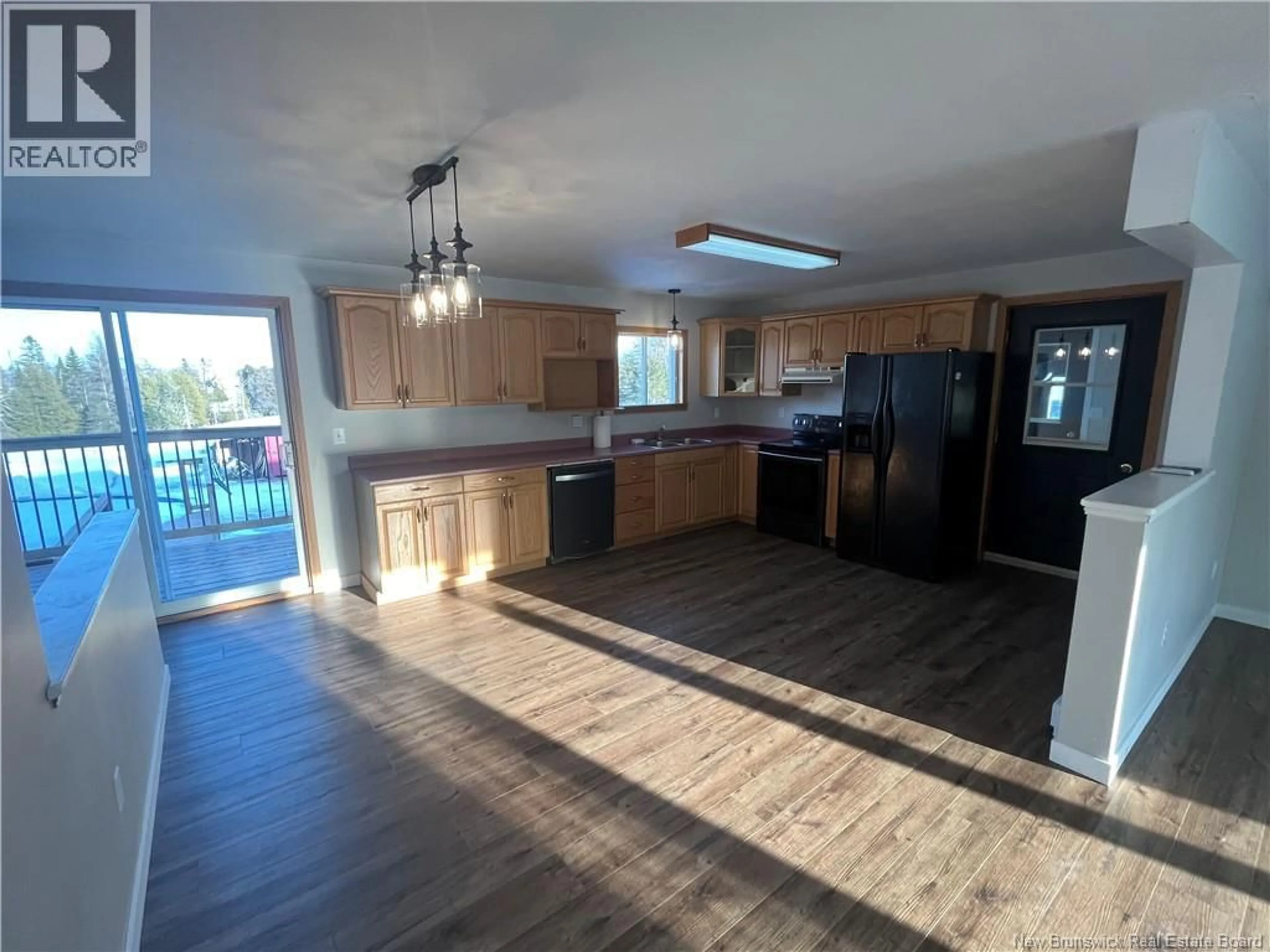Open concept kitchen, wood/laminate floor for 273 SUMMERFIELD ROAD, Summerfield New Brunswick E7K2J6