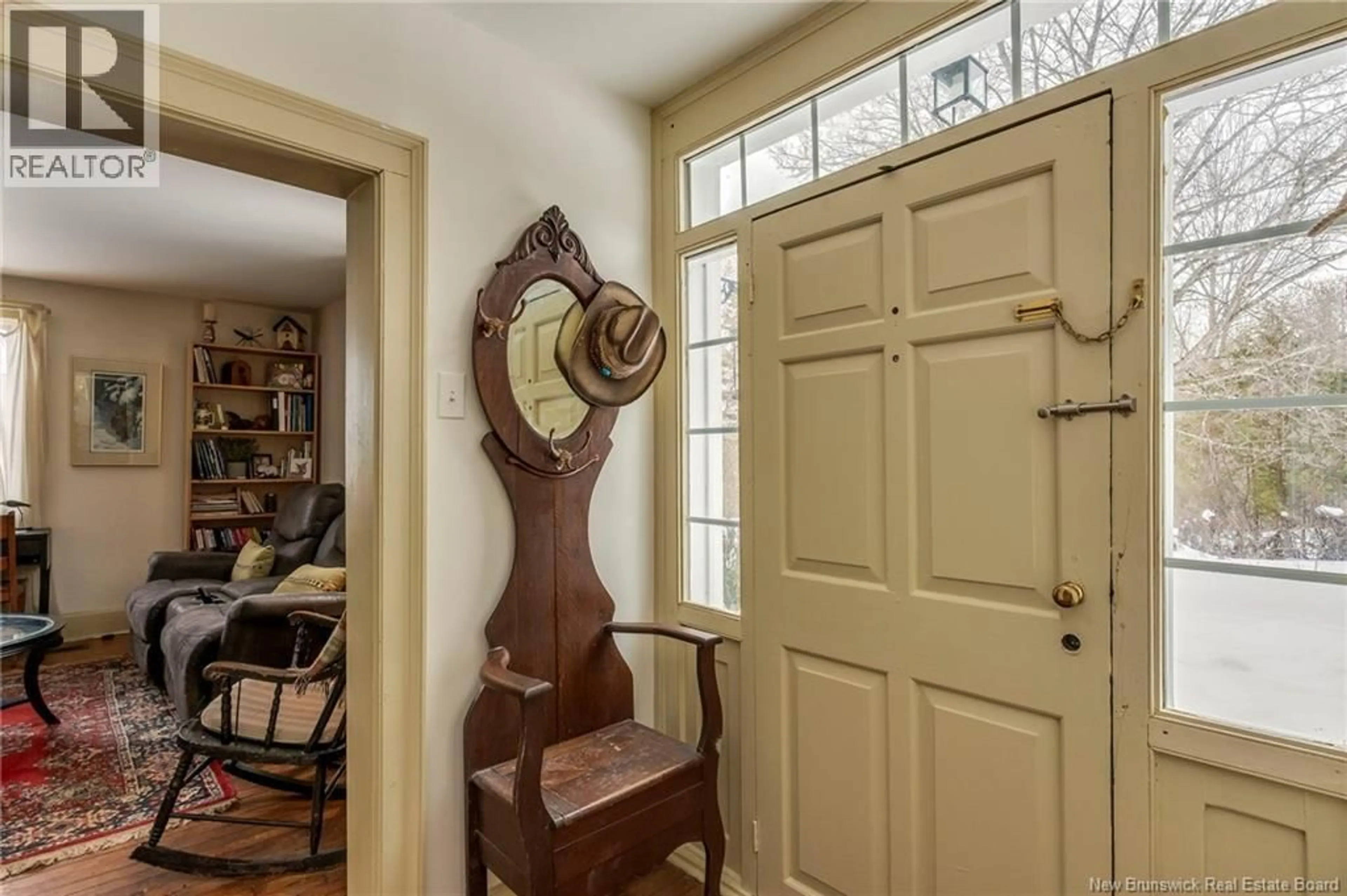 Indoor entryway for 4683 ROUTE 102, Queenstown New Brunswick E5M2A1