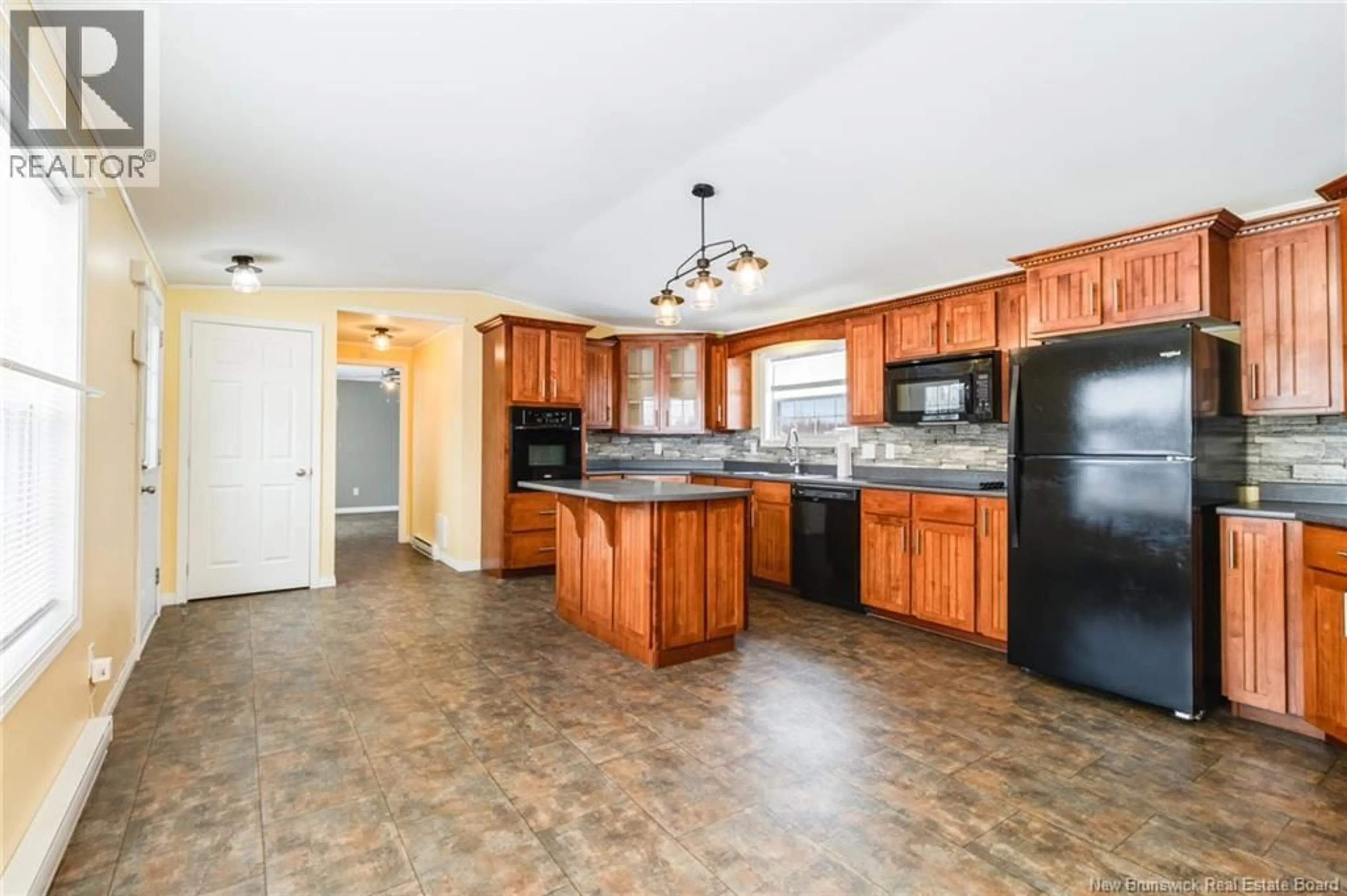 Standard kitchen, unknown for 23 O'LEARY CRESCENT, Rusagonis New Brunswick E3B0R3