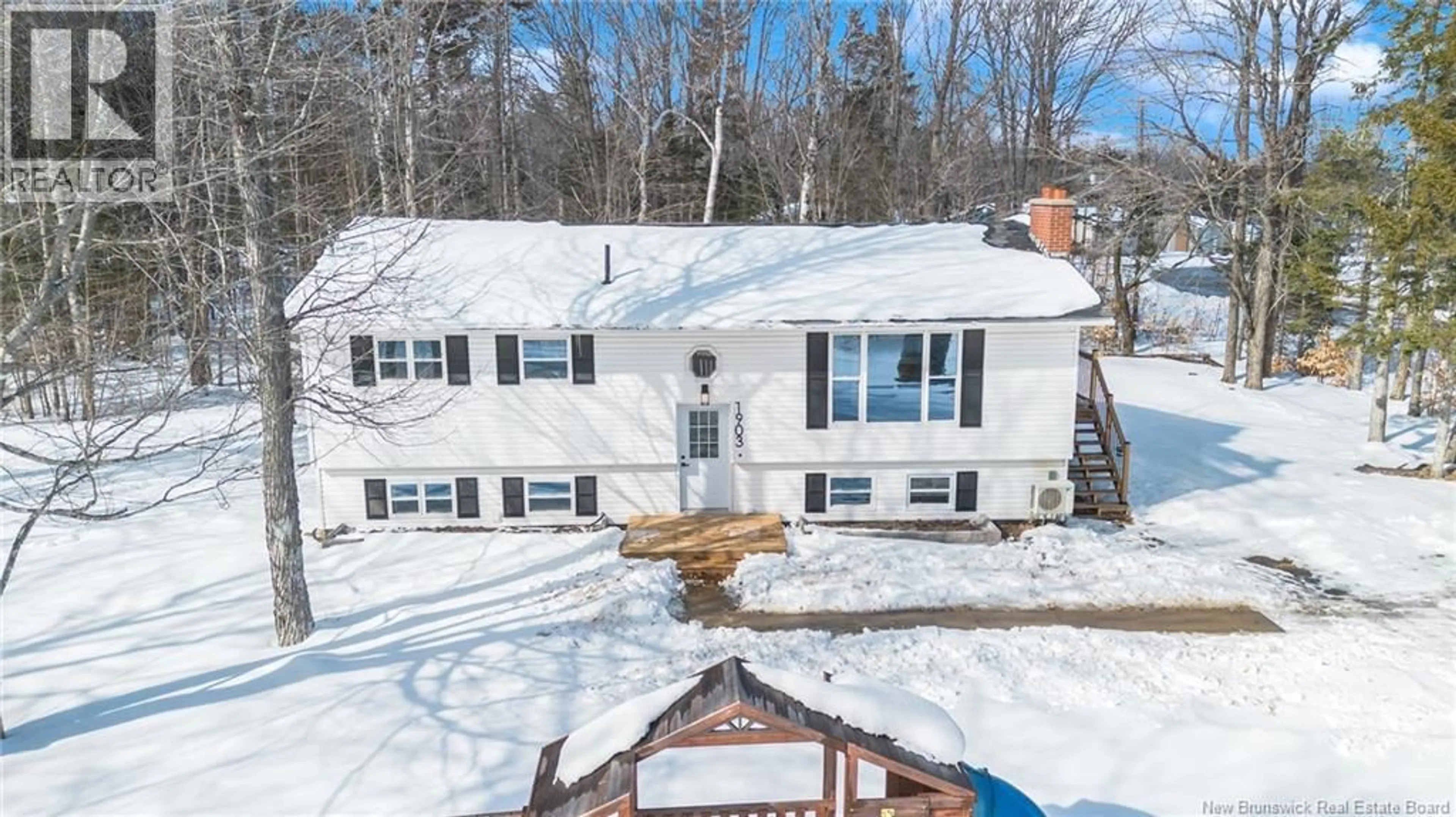 A pic from outside/outdoor area/front of a property/back of a property/a pic from drone, street for 1903 ROUTE 640, Hanwell New Brunswick E3C1M4