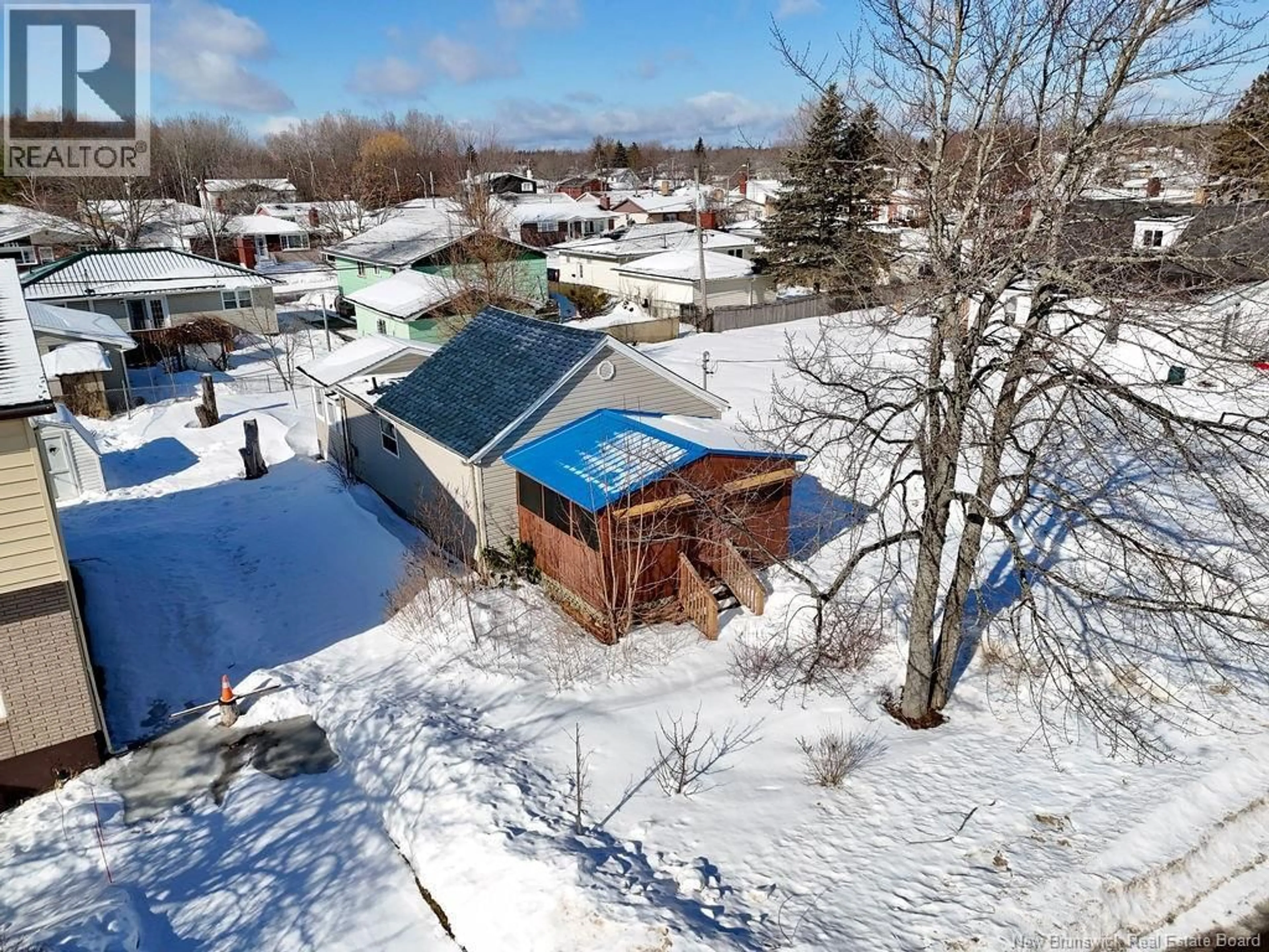 A pic from outside/outdoor area/front of a property/back of a property/a pic from drone, street for 80 WHITNEY AVENUE, Moncton New Brunswick E1C8C6