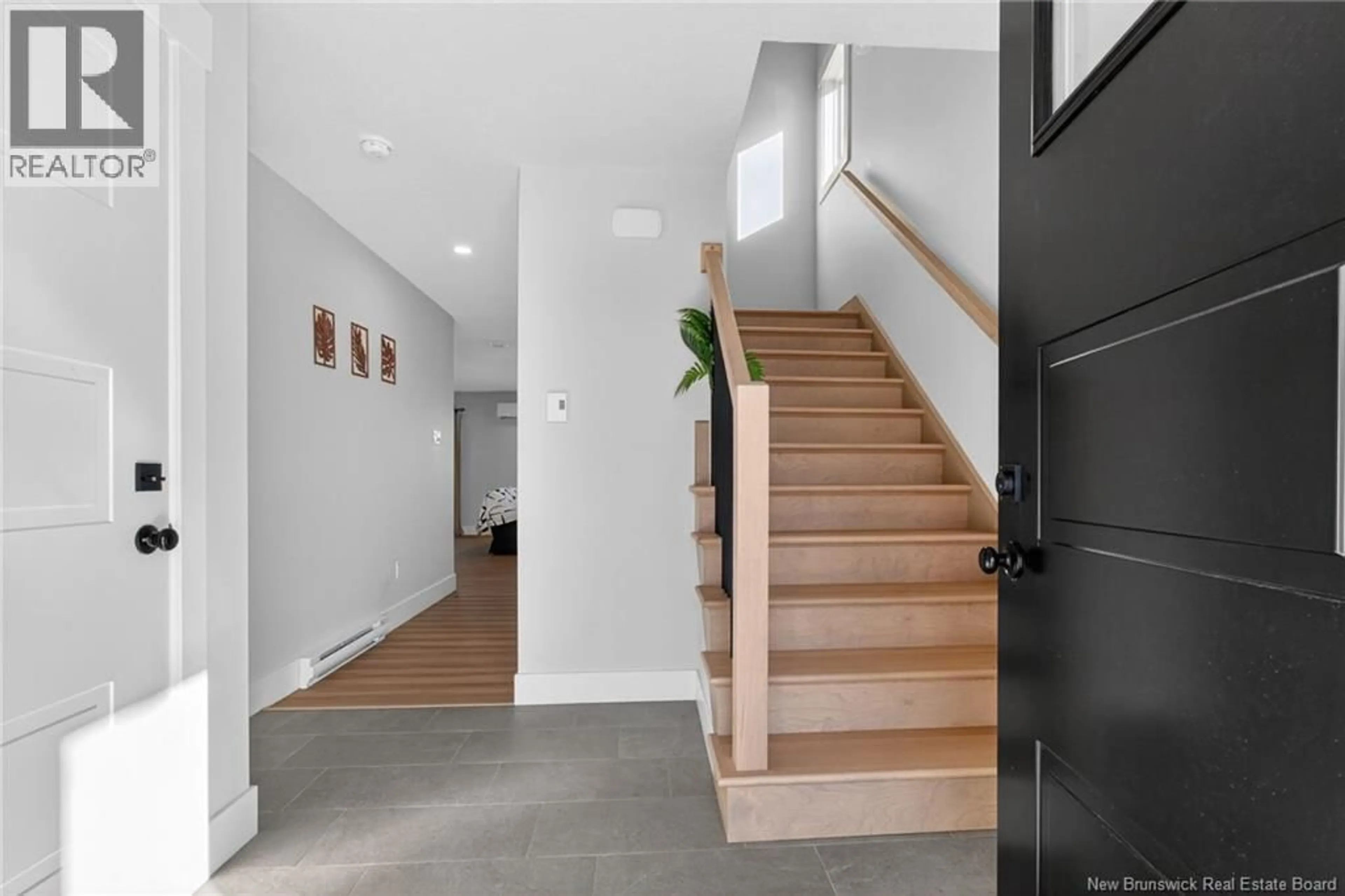 Indoor entryway for 203 TEABERRY AVENUE, Moncton New Brunswick E1G0E8