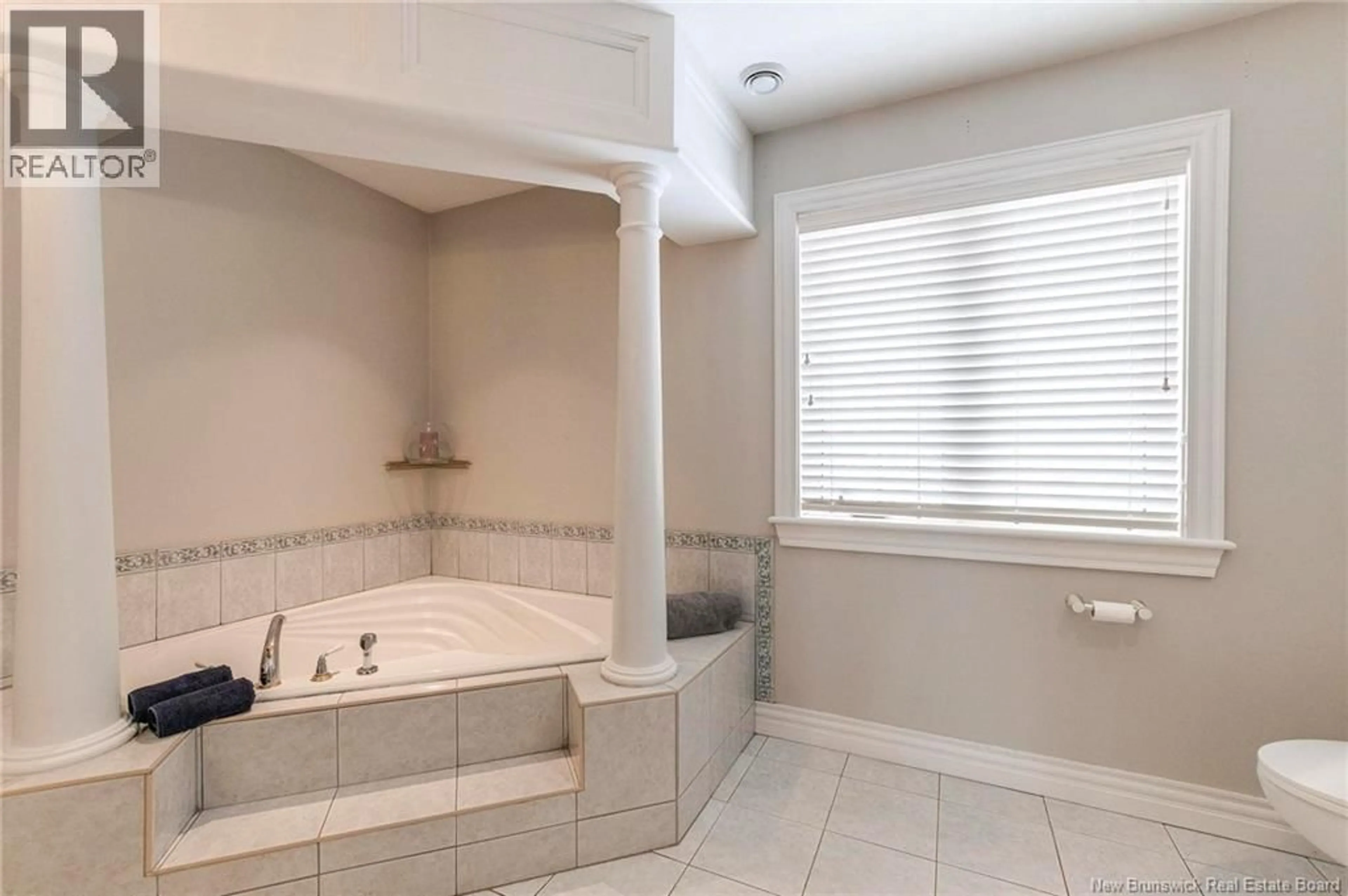 Contemporary bathroom, ceramic/tile floor for 32 VANESSA COURT, Riverview New Brunswick E1B4W7