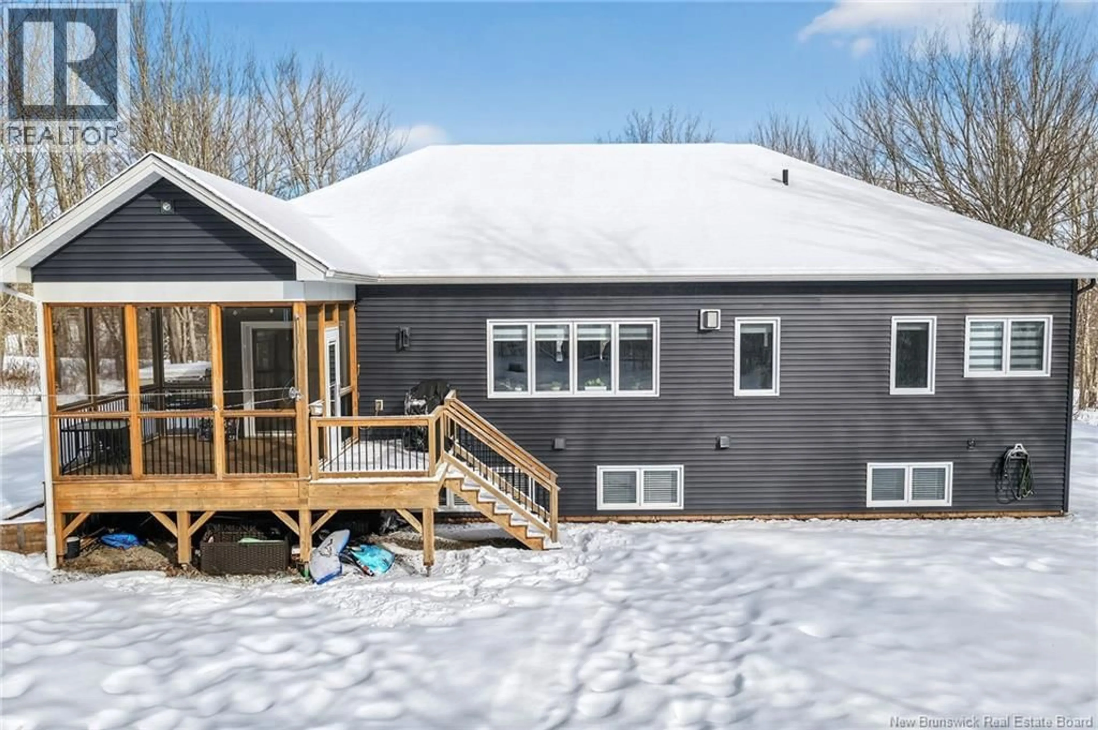 Home with vinyl exterior material, unknown for 12 MARCIA DRIVE, Greater Lakeburn New Brunswick E1H2C1