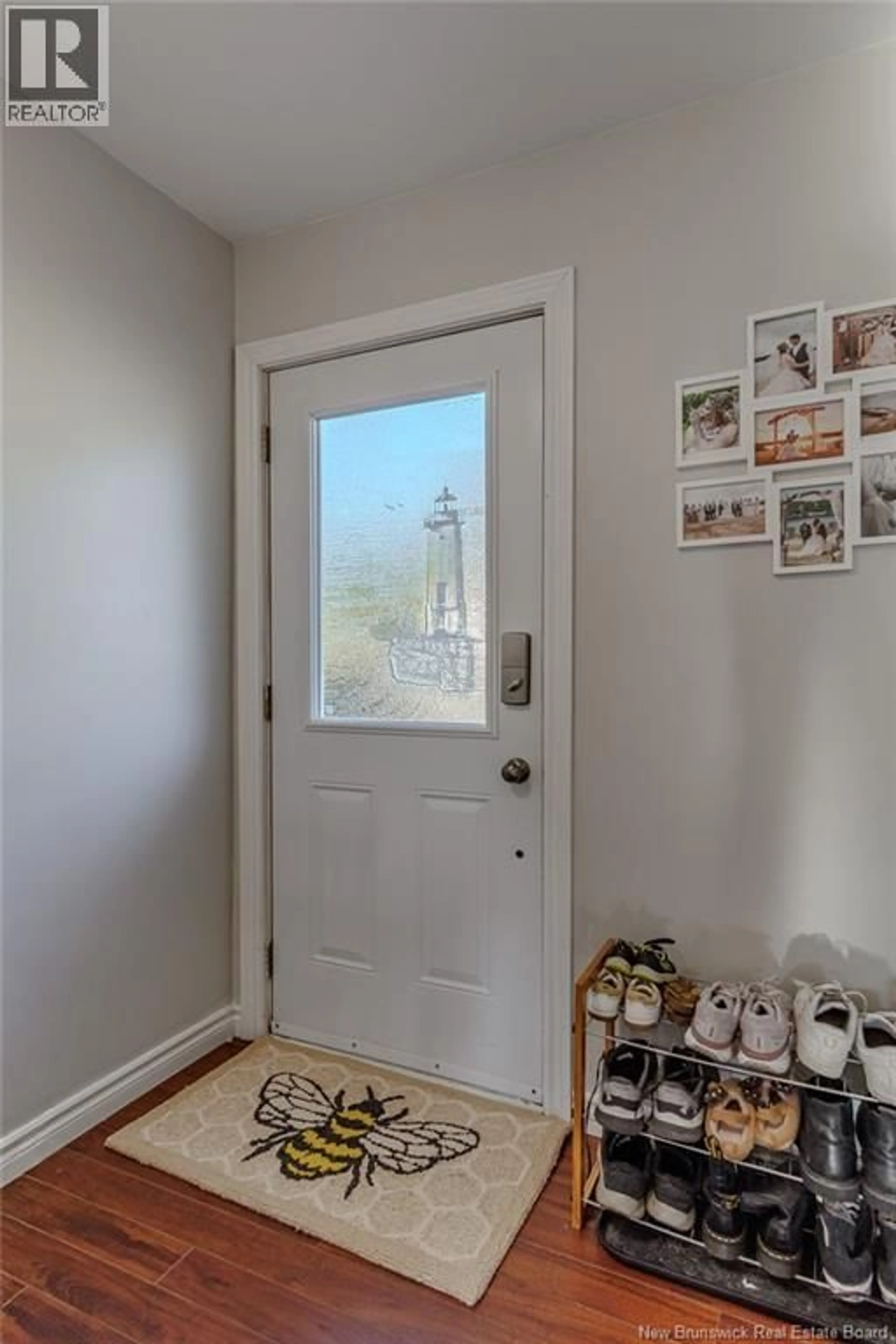 Indoor entryway for 11 BRAEMAR DRIVE, Saint John New Brunswick E2J2T5