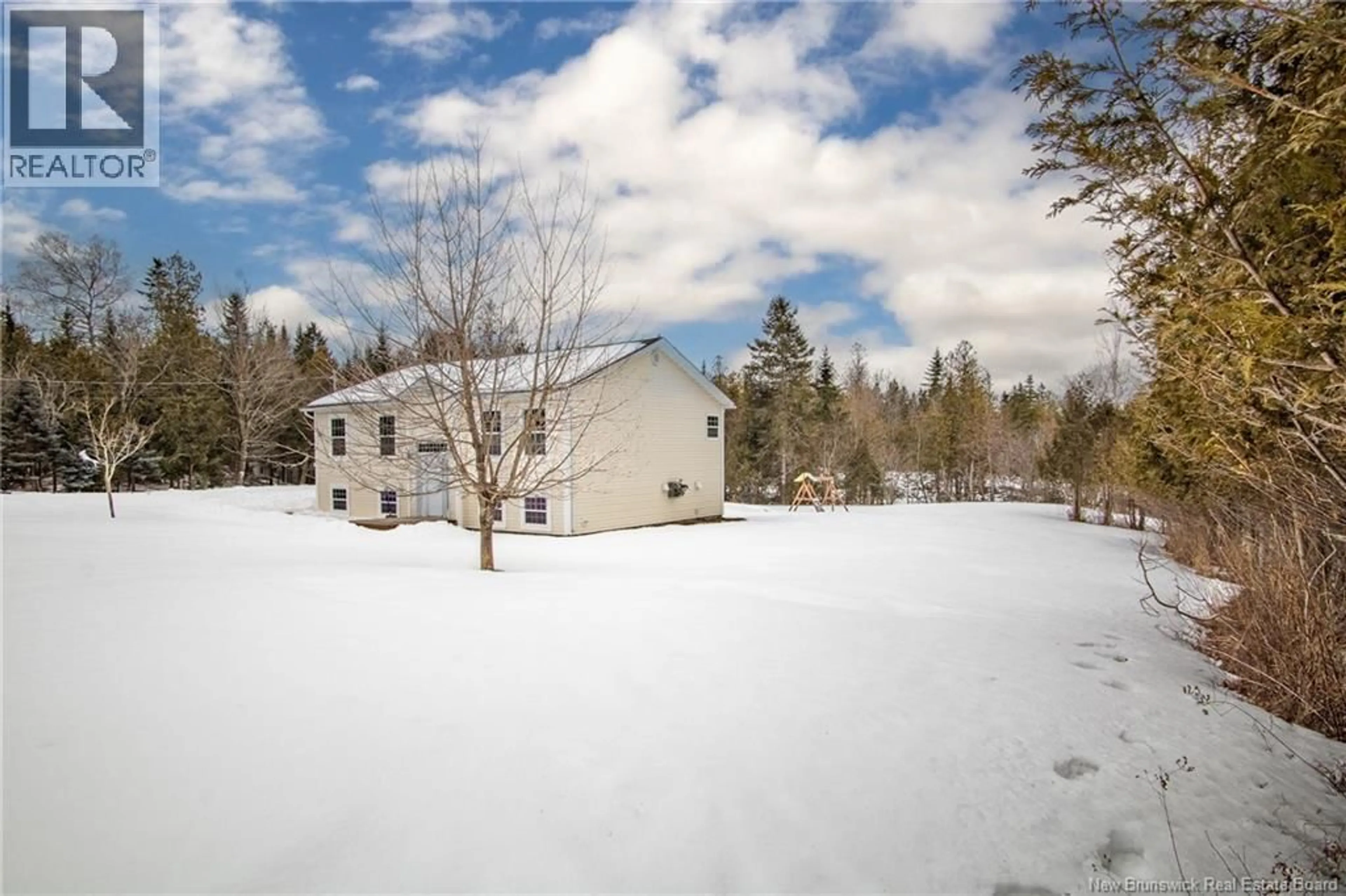 A pic from outside/outdoor area/front of a property/back of a property/a pic from drone, unknown for 56 COUNTRY VIEW DRIVE, Lakeside New Brunswick E5N7H5