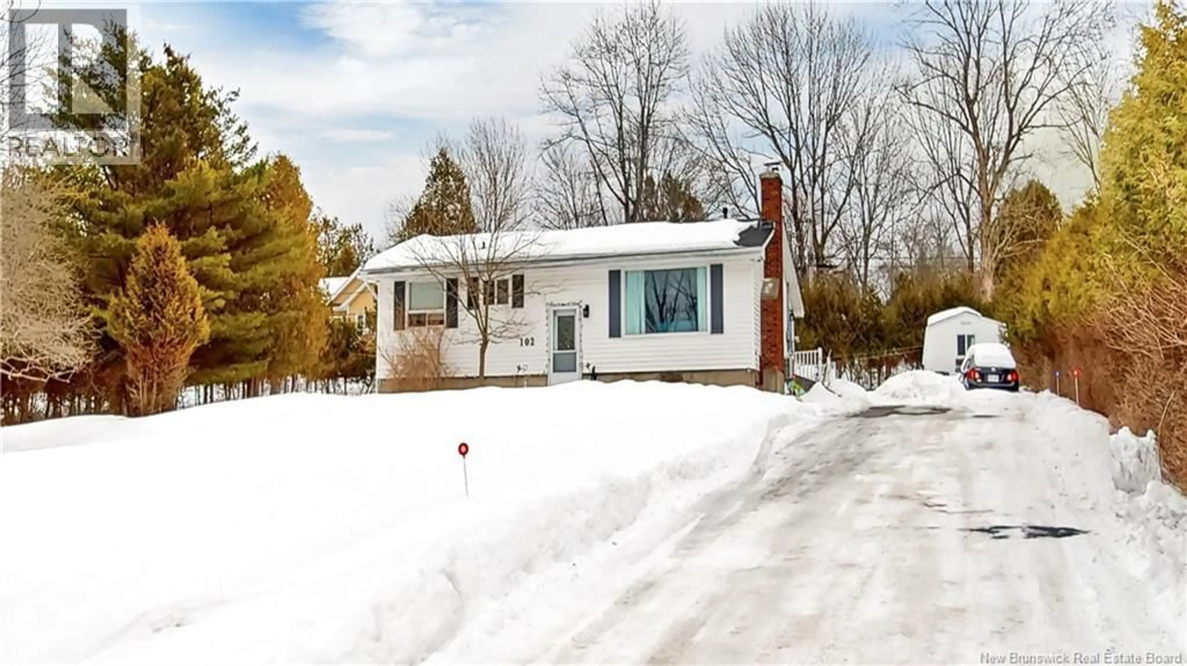 Unknown for 102 MYLES, Quispamsis New Brunswick E2E1H4