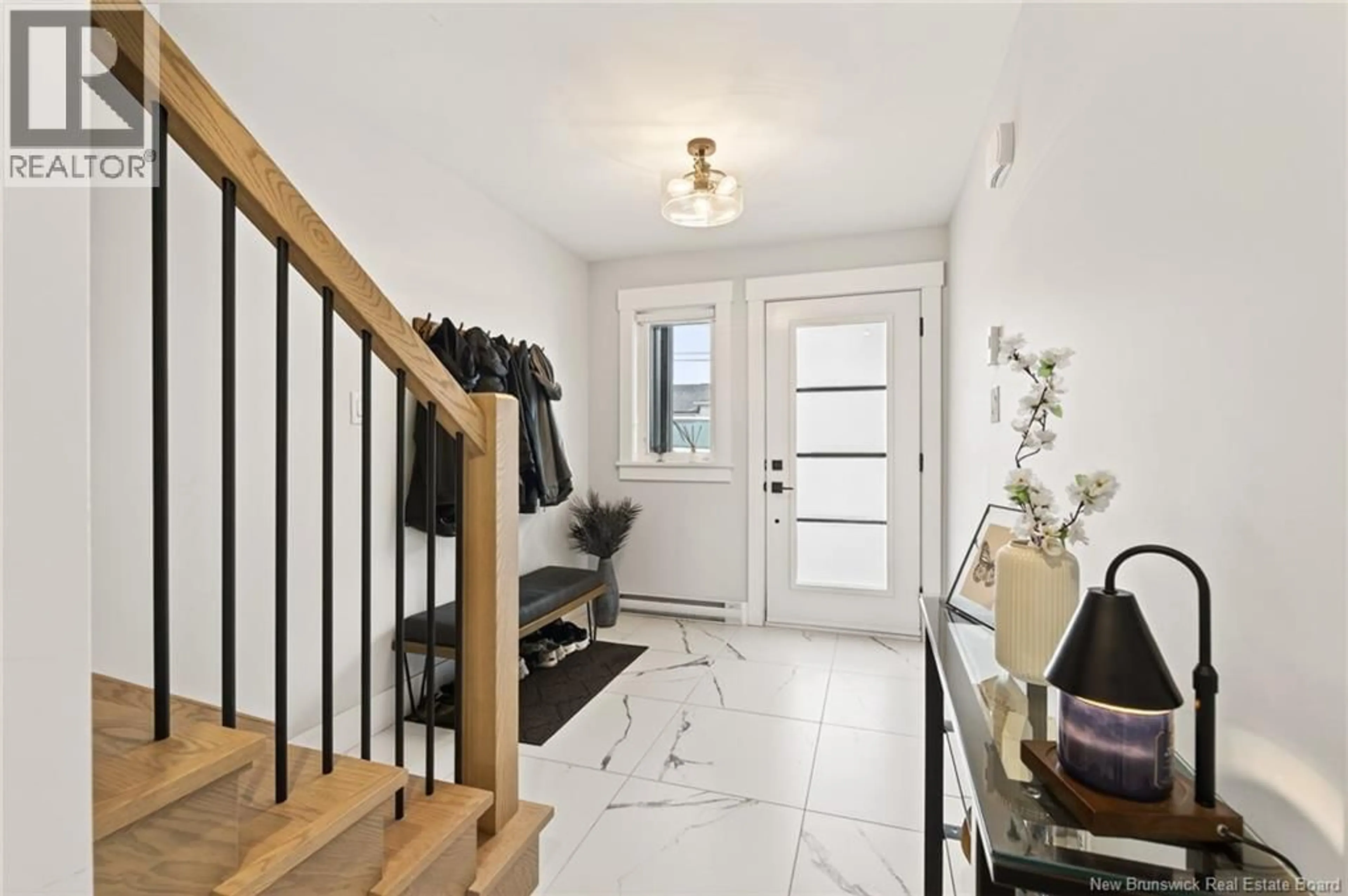 Indoor entryway for 182 NORBERT STREET, Dieppe New Brunswick E1A9Y8