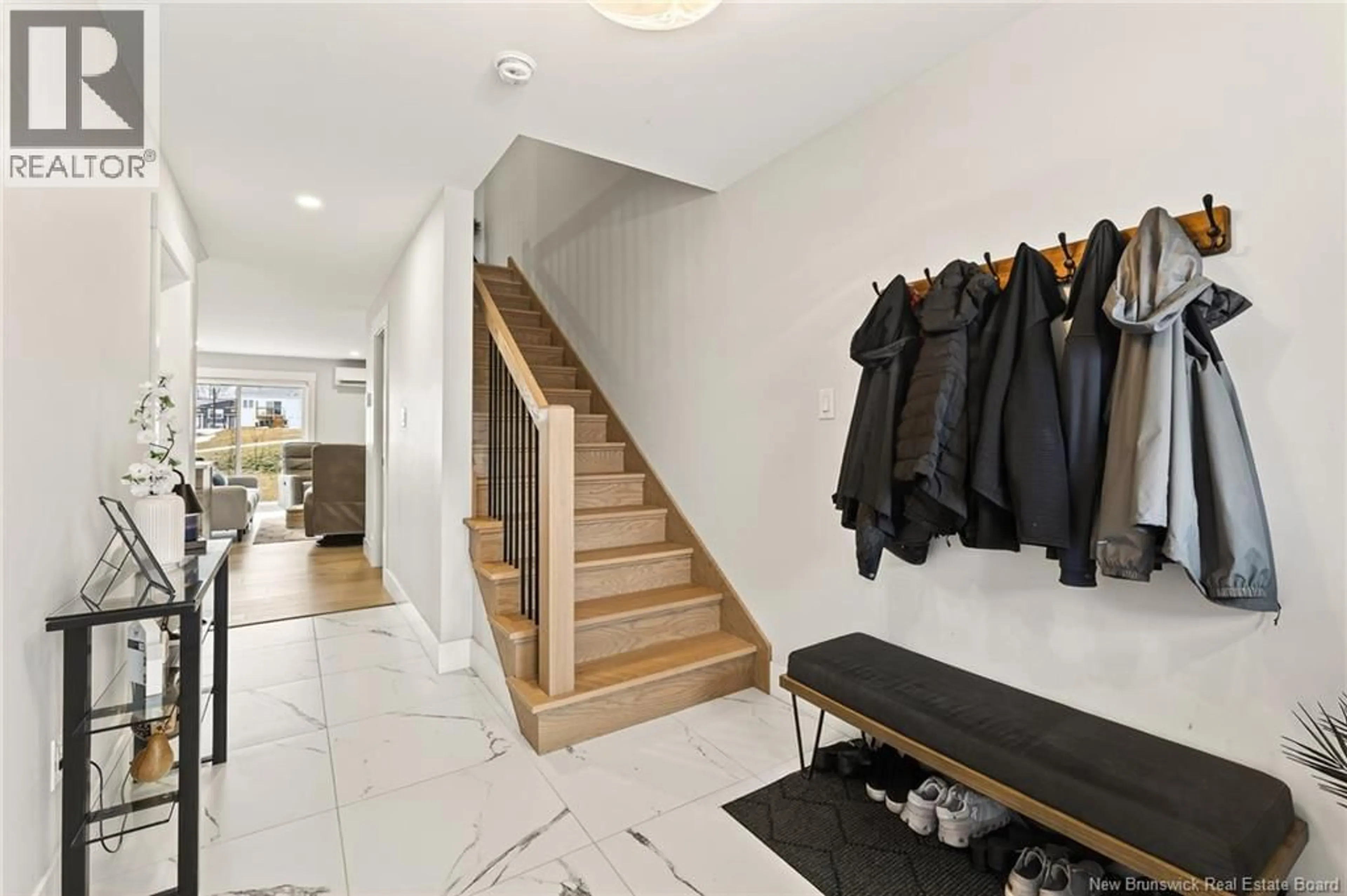 Indoor entryway for 182 NORBERT STREET, Dieppe New Brunswick E1A9Y8