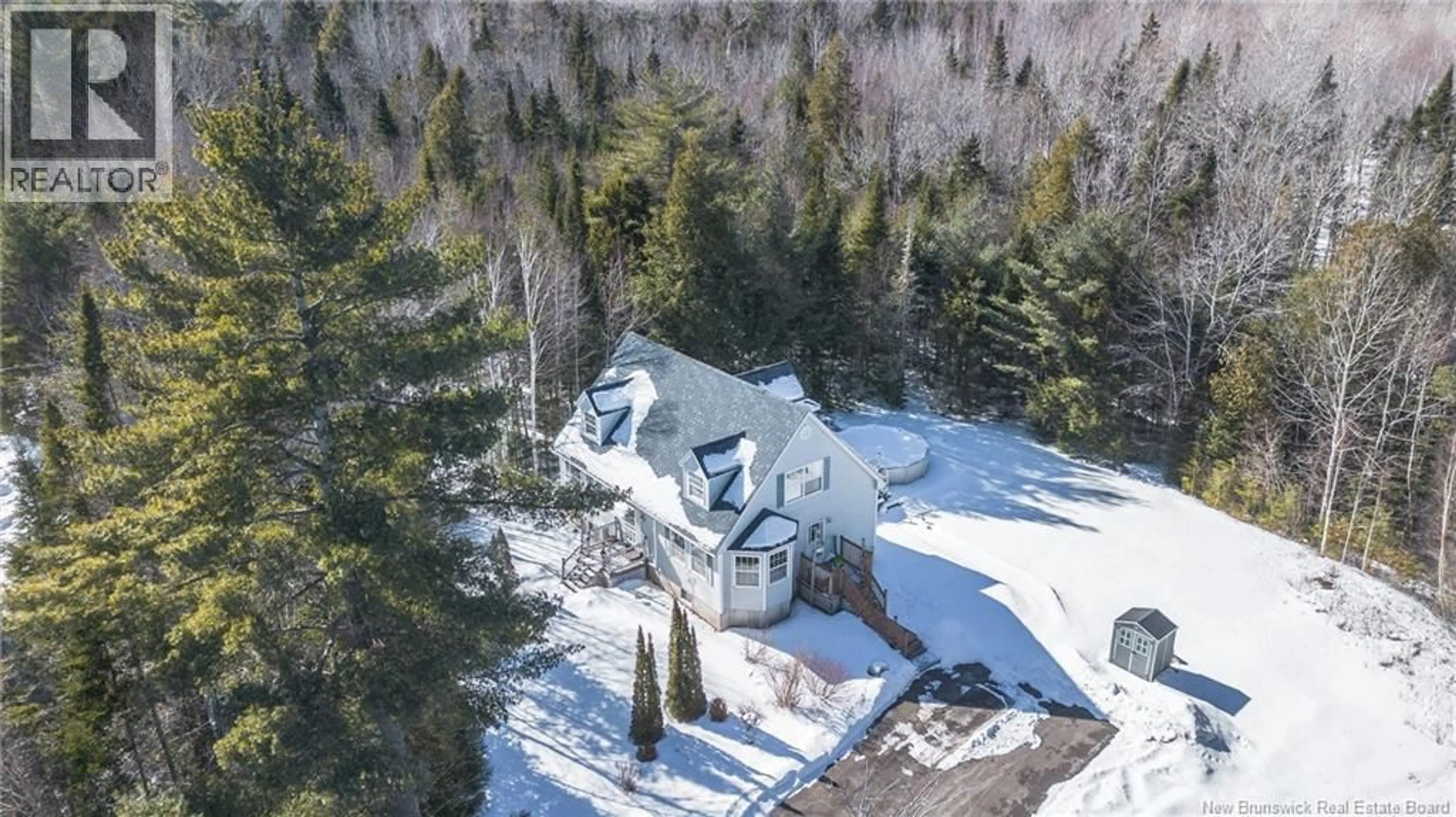 A pic from outside/outdoor area/front of a property/back of a property/a pic from drone, unknown for 24 KUZYK COURT, Burton New Brunswick E2V4V5