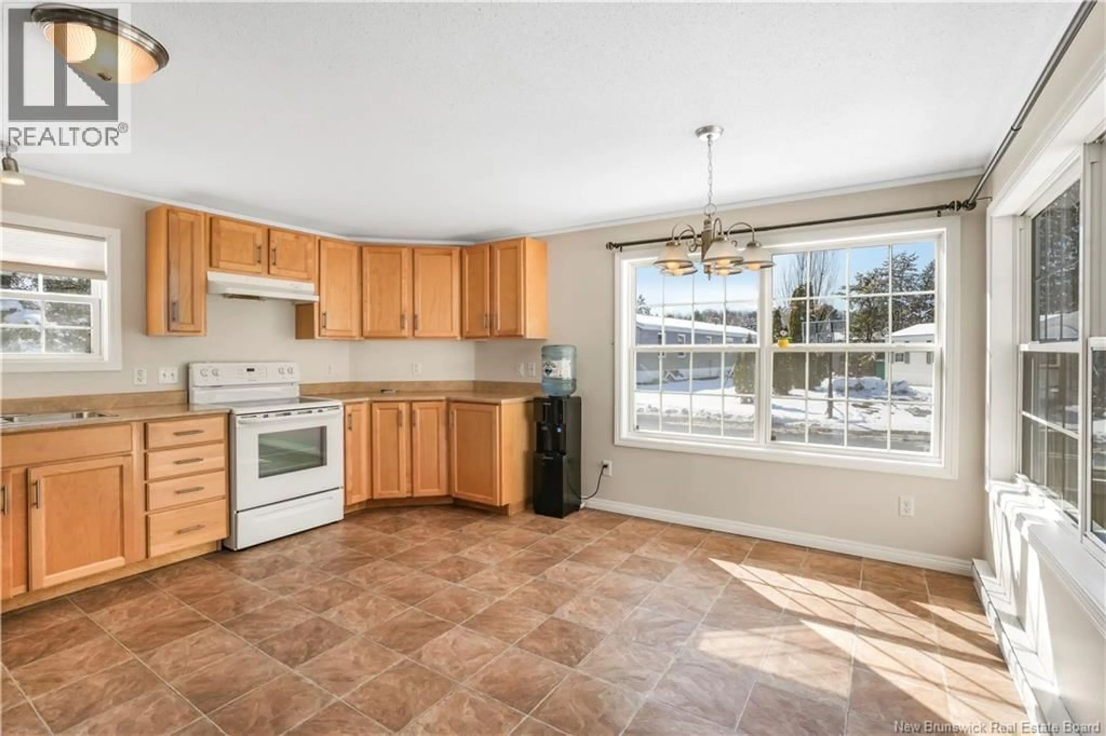 Open concept kitchen, ceramic/tile floor for 3 NORTHRUP CRESCENT, Lincoln New Brunswick E3B6V1
