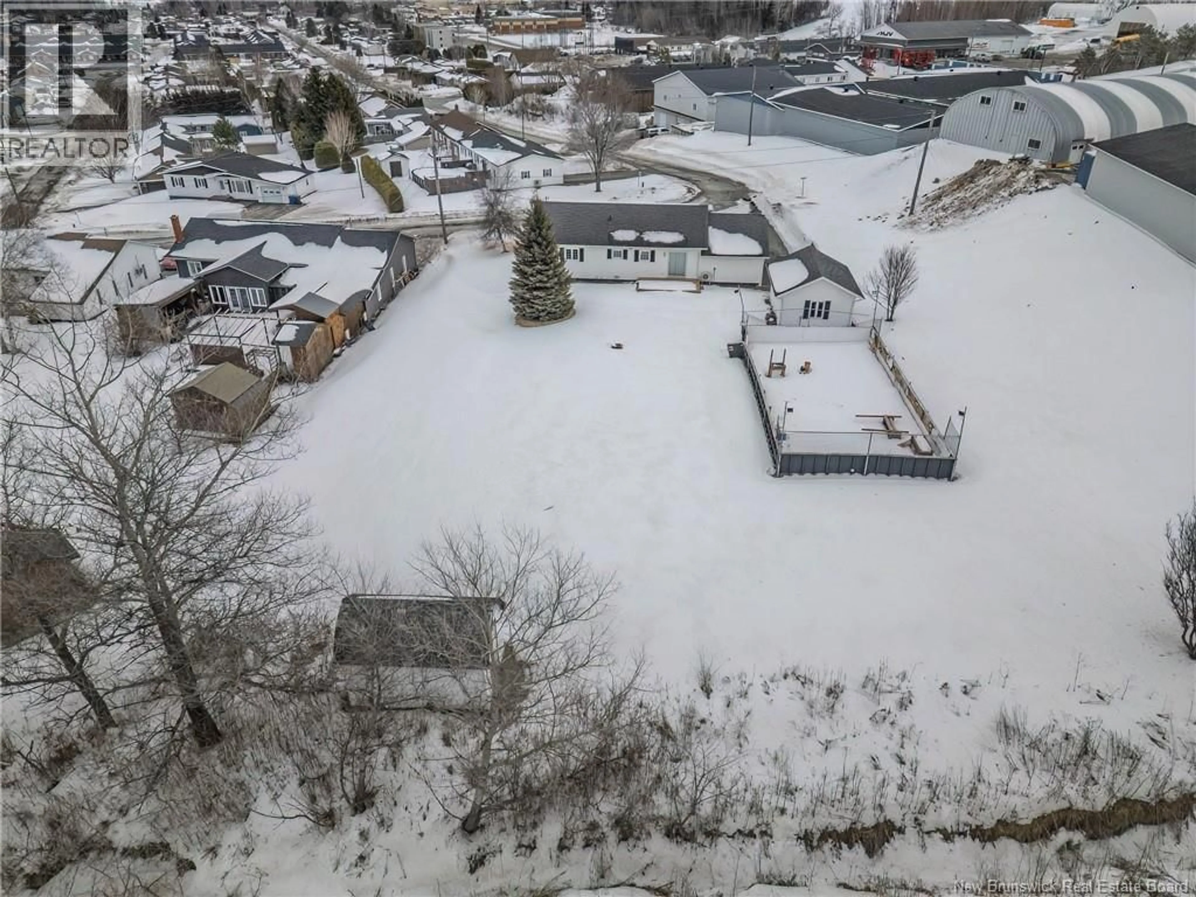 A pic from outside/outdoor area/front of a property/back of a property/a pic from drone, unknown for 835 WALKER STREET, Grand Falls New Brunswick E3Z1A4