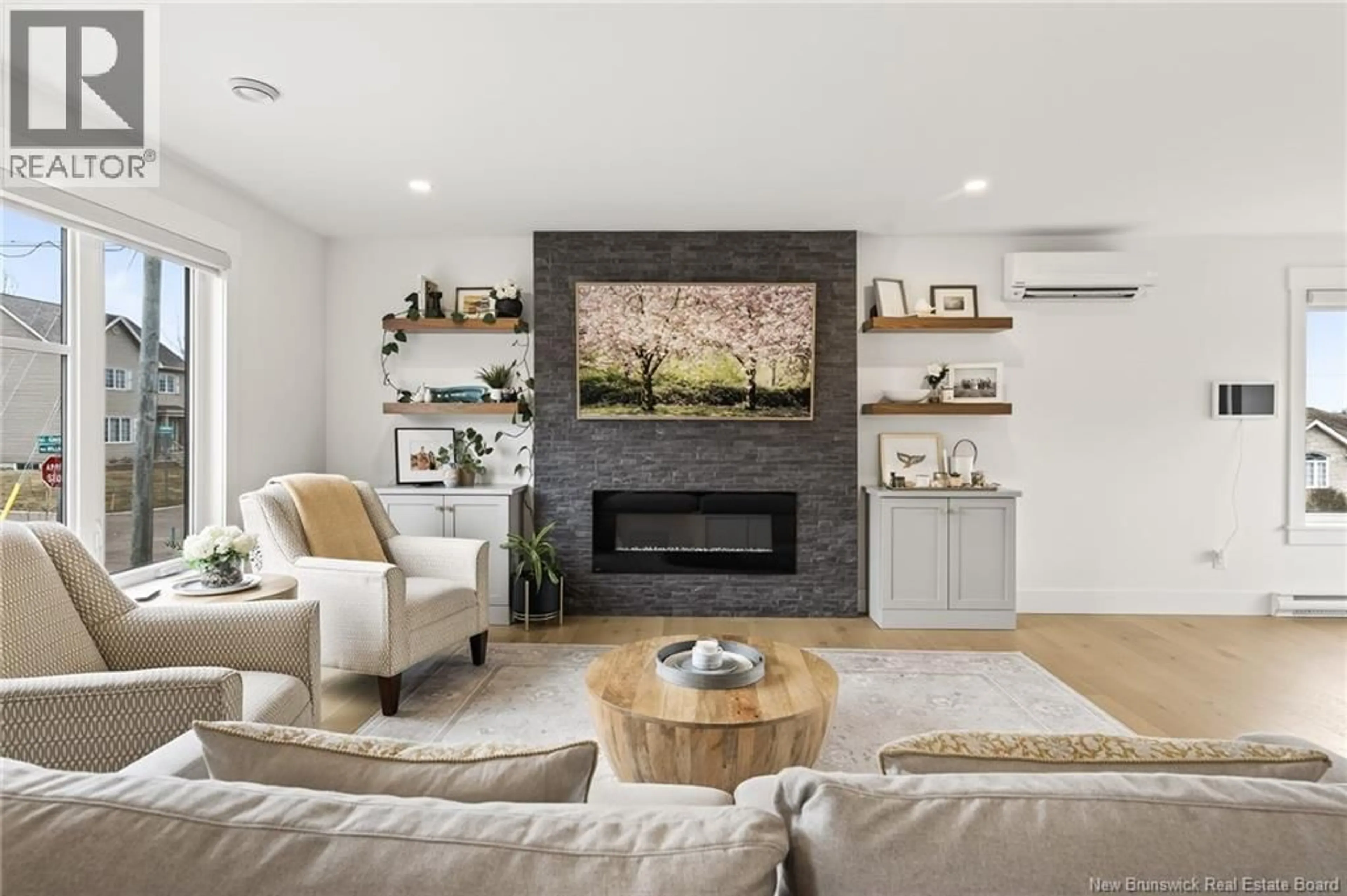 Living room with furniture, unknown for 458 GASPÉ STREET, Dieppe New Brunswick E1A6V8