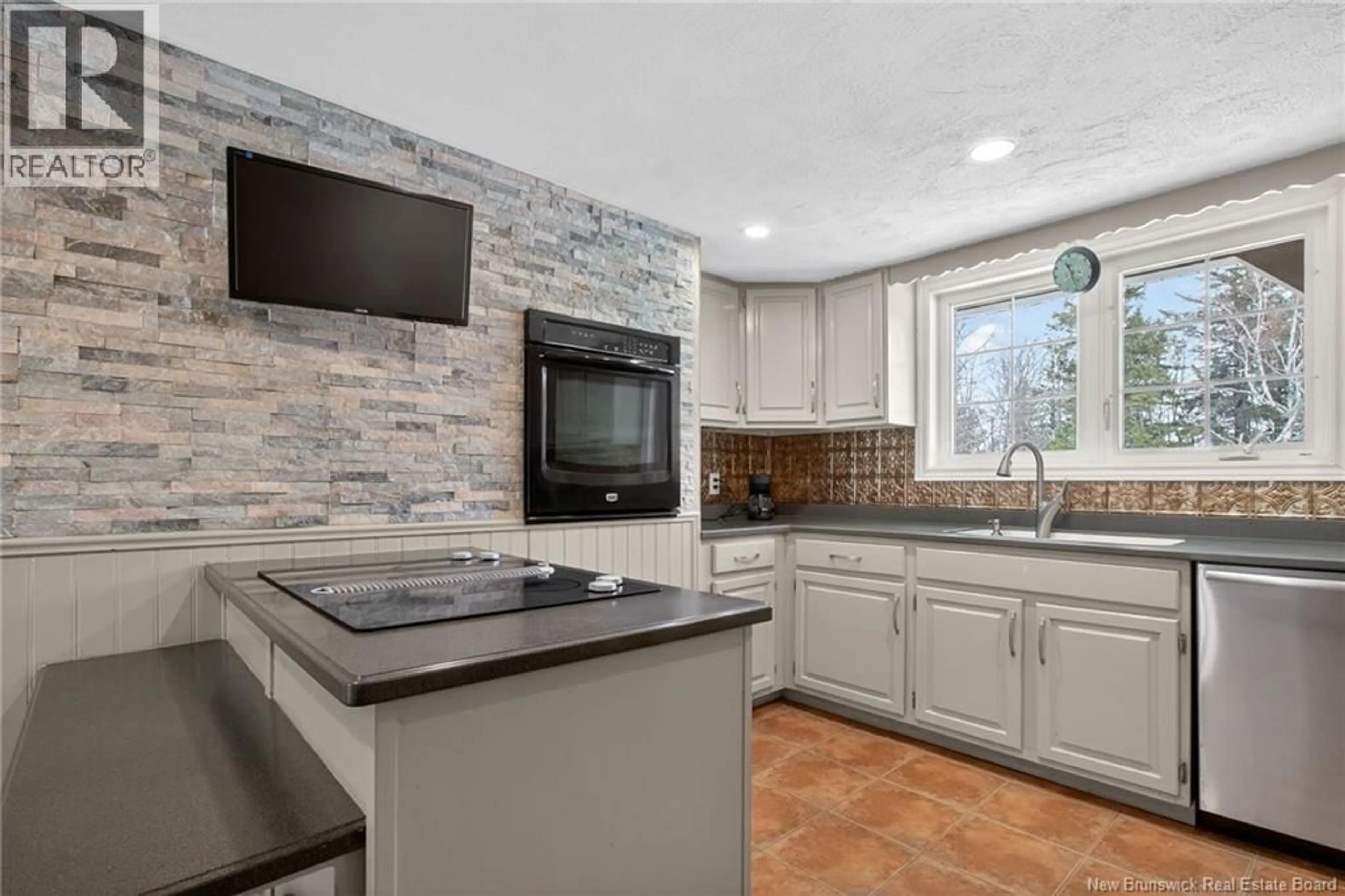 Open concept kitchen, ceramic/tile floor for 2382 ROUTE 490, Ammon New Brunswick E1G4R8