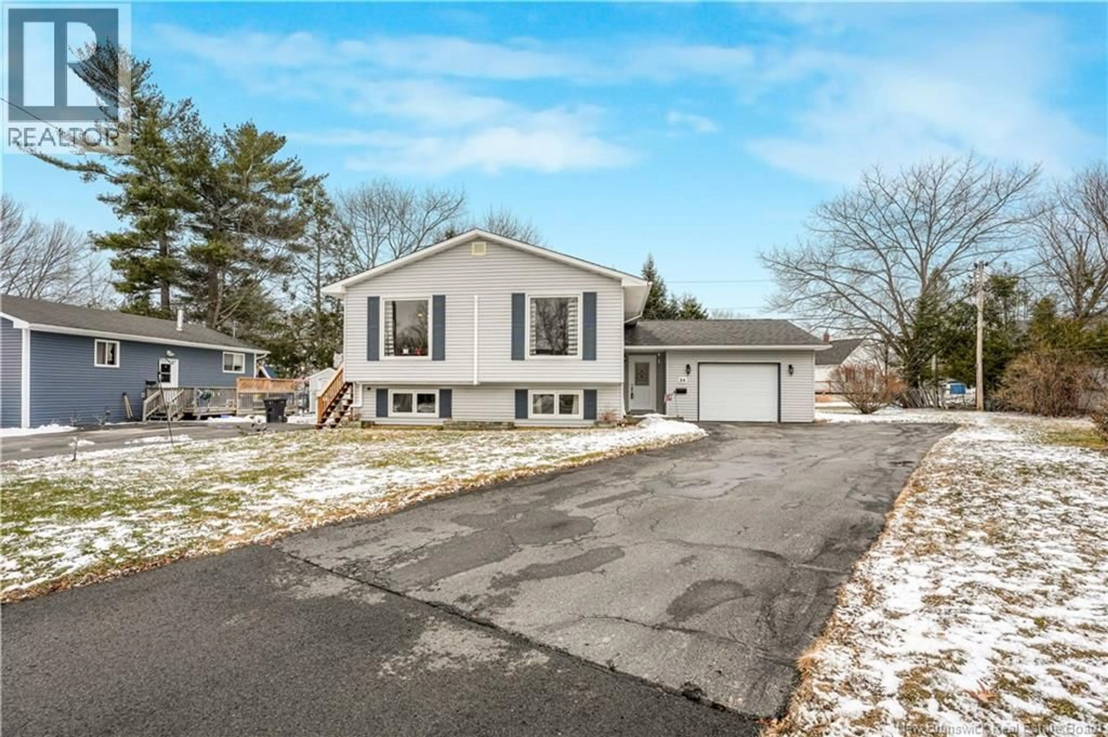 Unknown for 34 HURON AVENUE, Fredericton New Brunswick E3A1J7