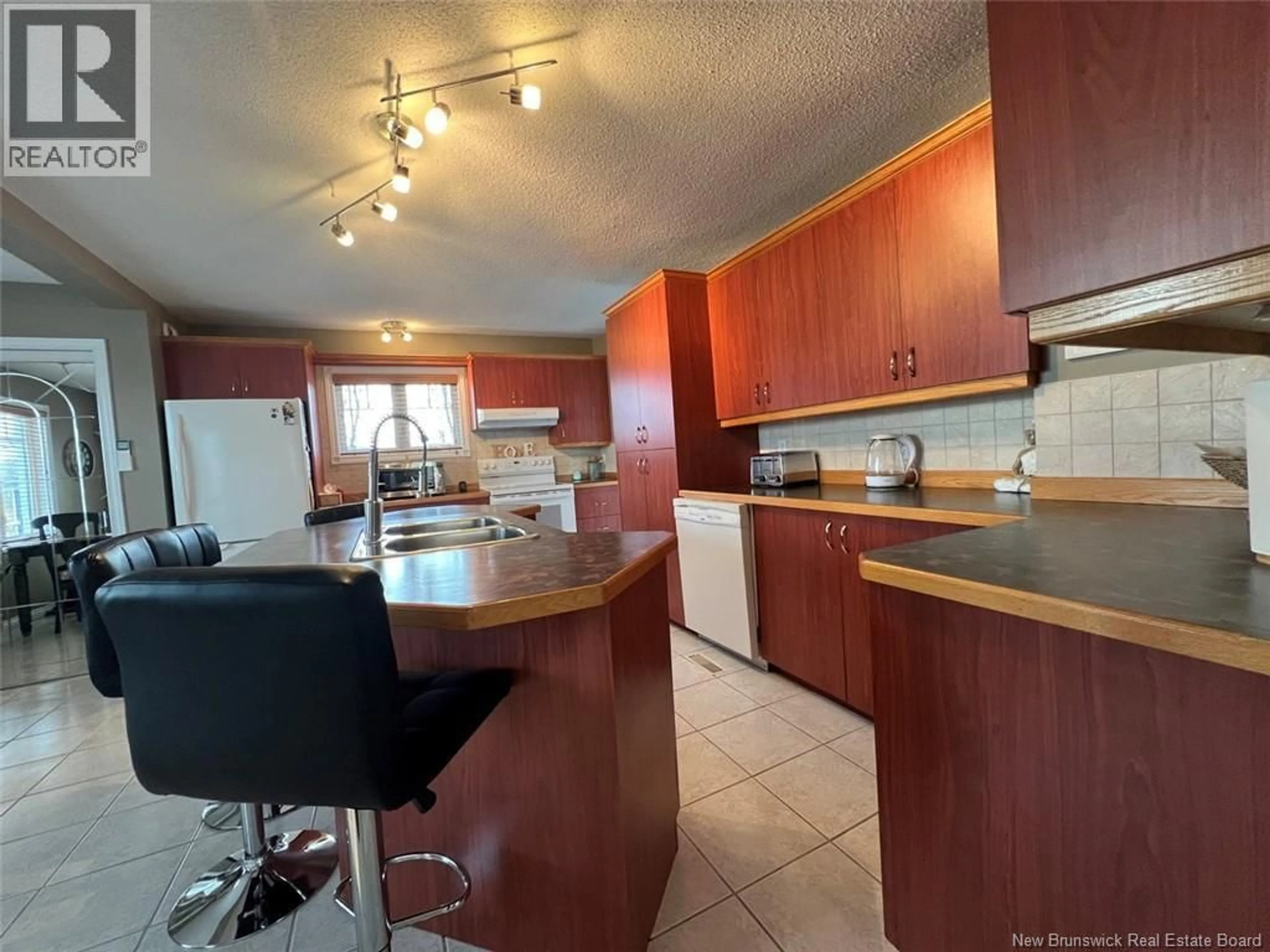 Unknown for 120 34TH AVENUE, Edmundston New Brunswick E3V2T6