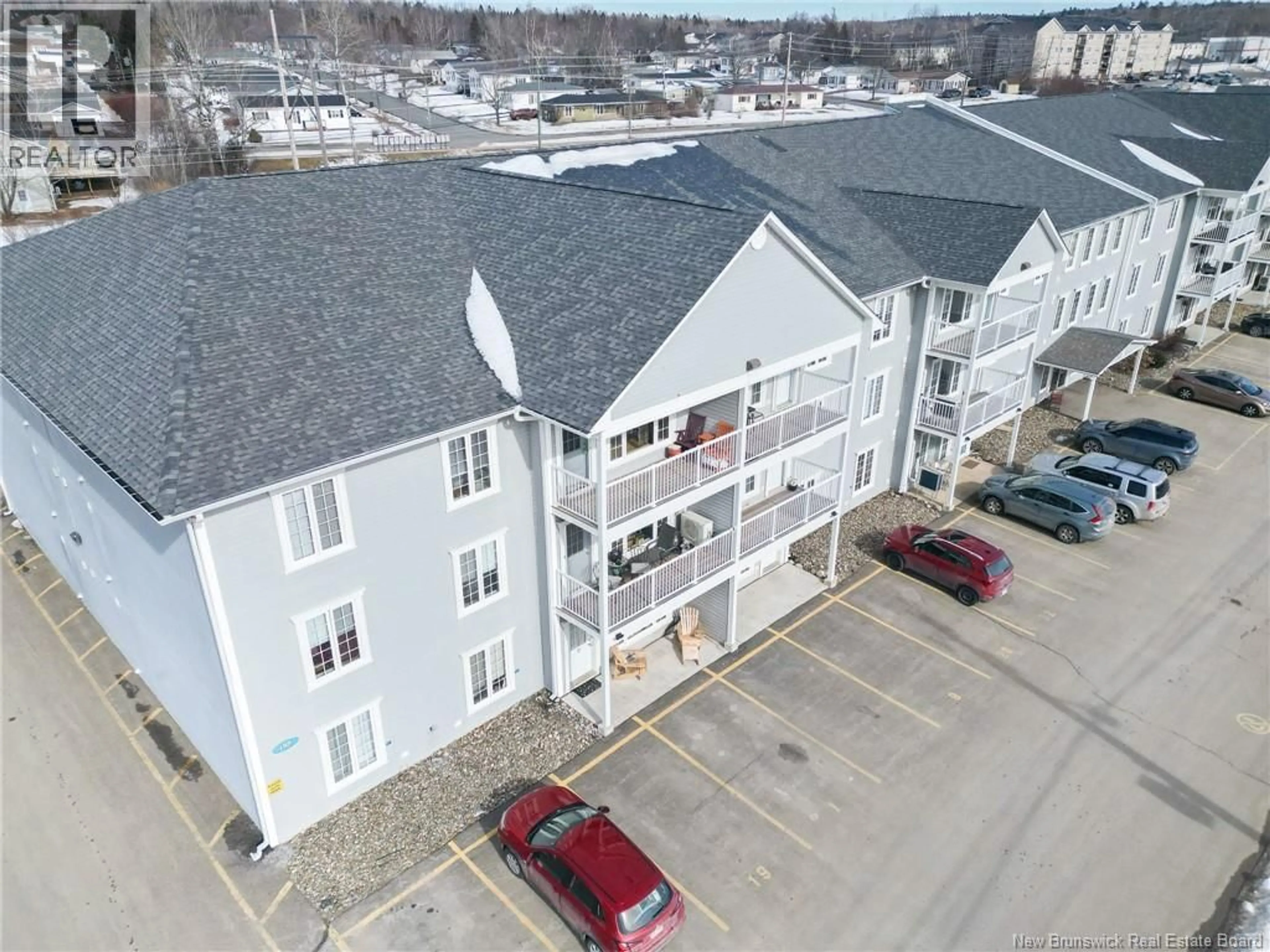 A pic from outside/outdoor area/front of a property/back of a property/a pic from drone, unknown for 9 - 185 REYNOLDS STREET, Nashwaaksis New Brunswick E3A0K7