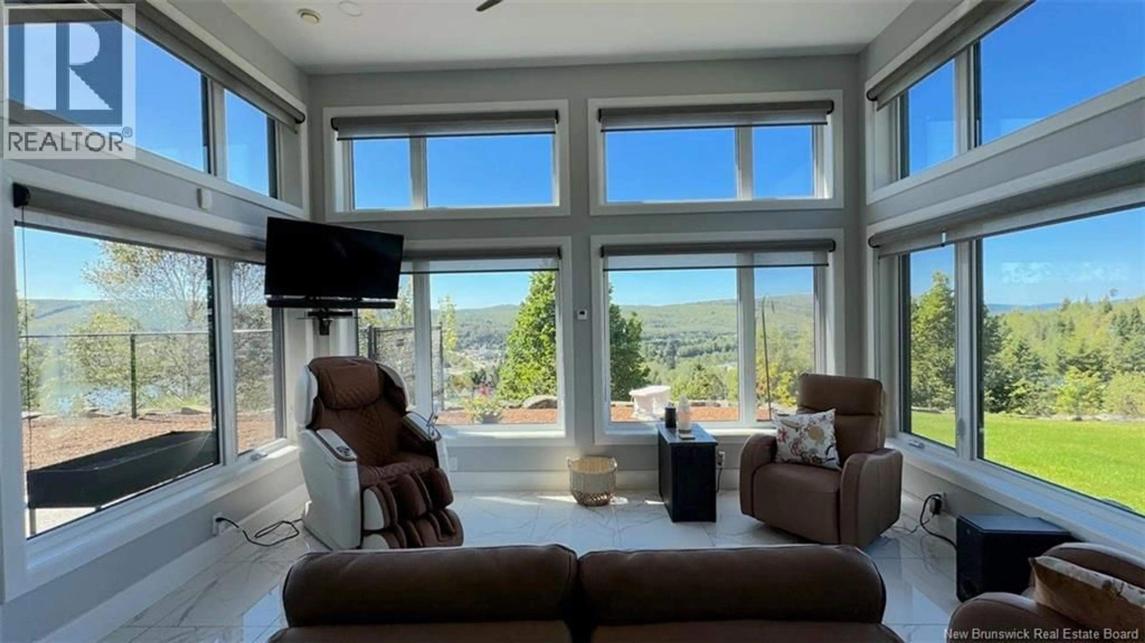 Living room with furniture, unknown for 83 MAXIME ROAD, Saint-Jacques New Brunswick E7B2C4