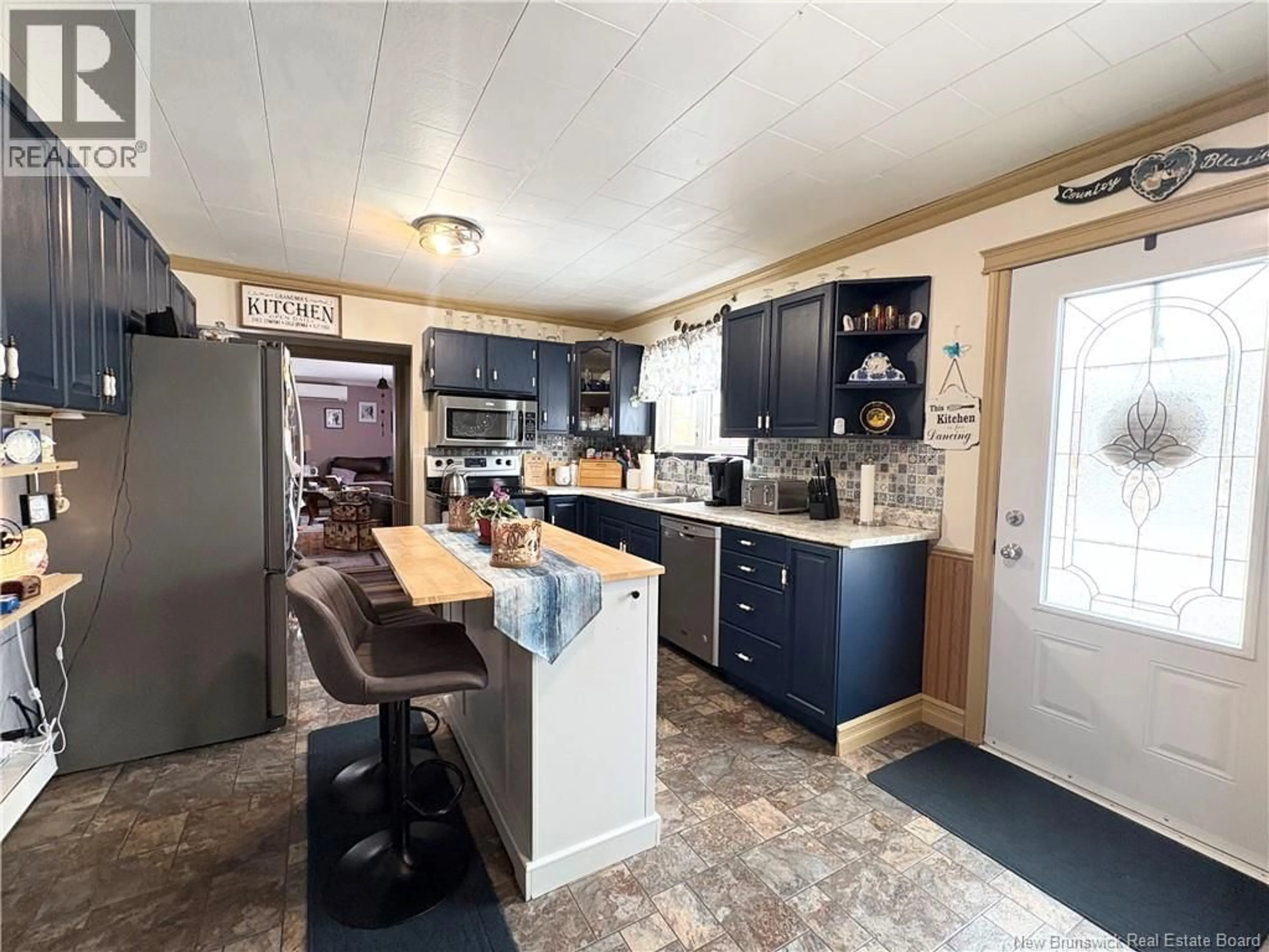 Open concept kitchen, unknown for 675 OLDFIELD, Miramichi New Brunswick E1V6L2