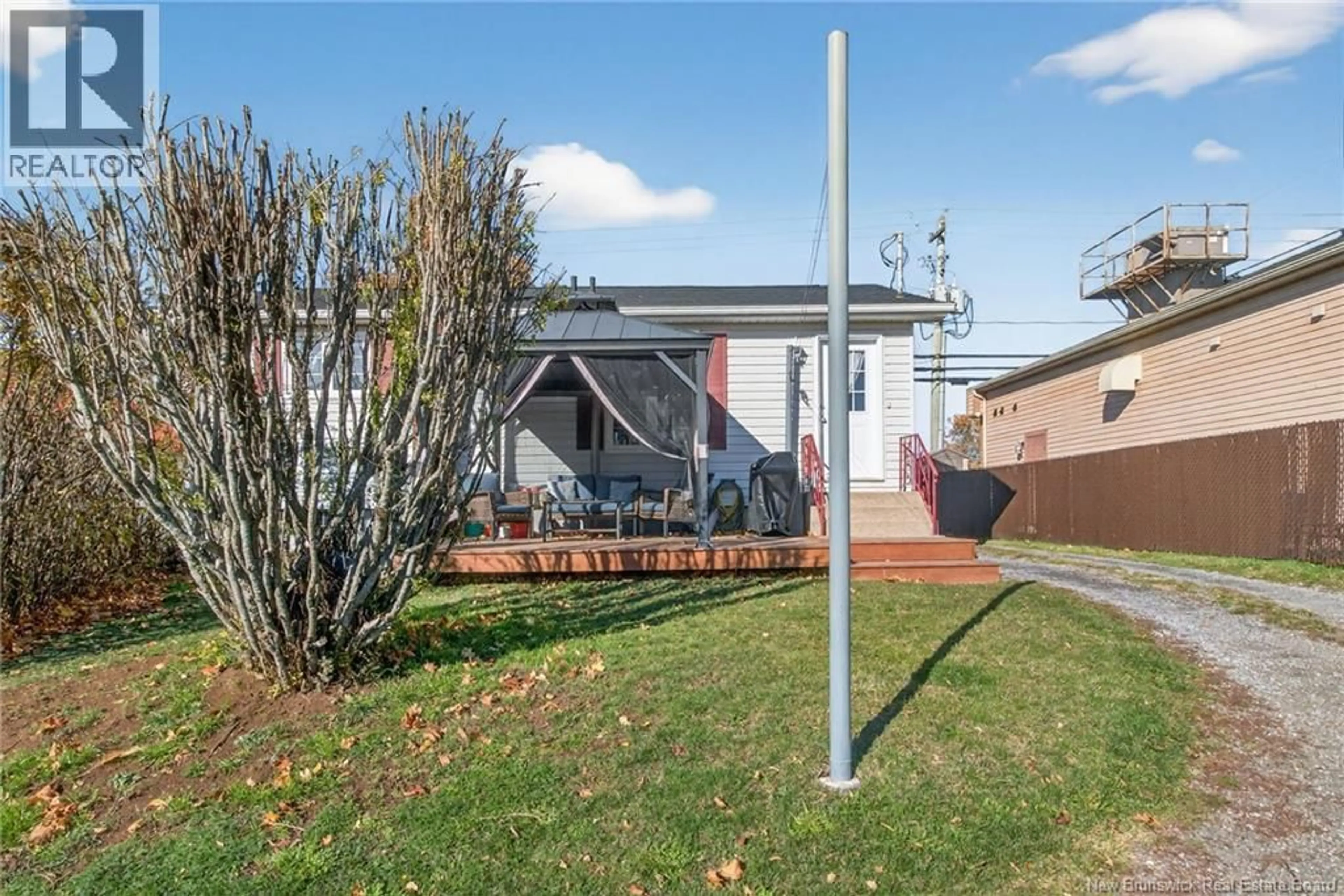 Patio, street for 500 CHAMPLAIN, Dieppe New Brunswick E1A1P4