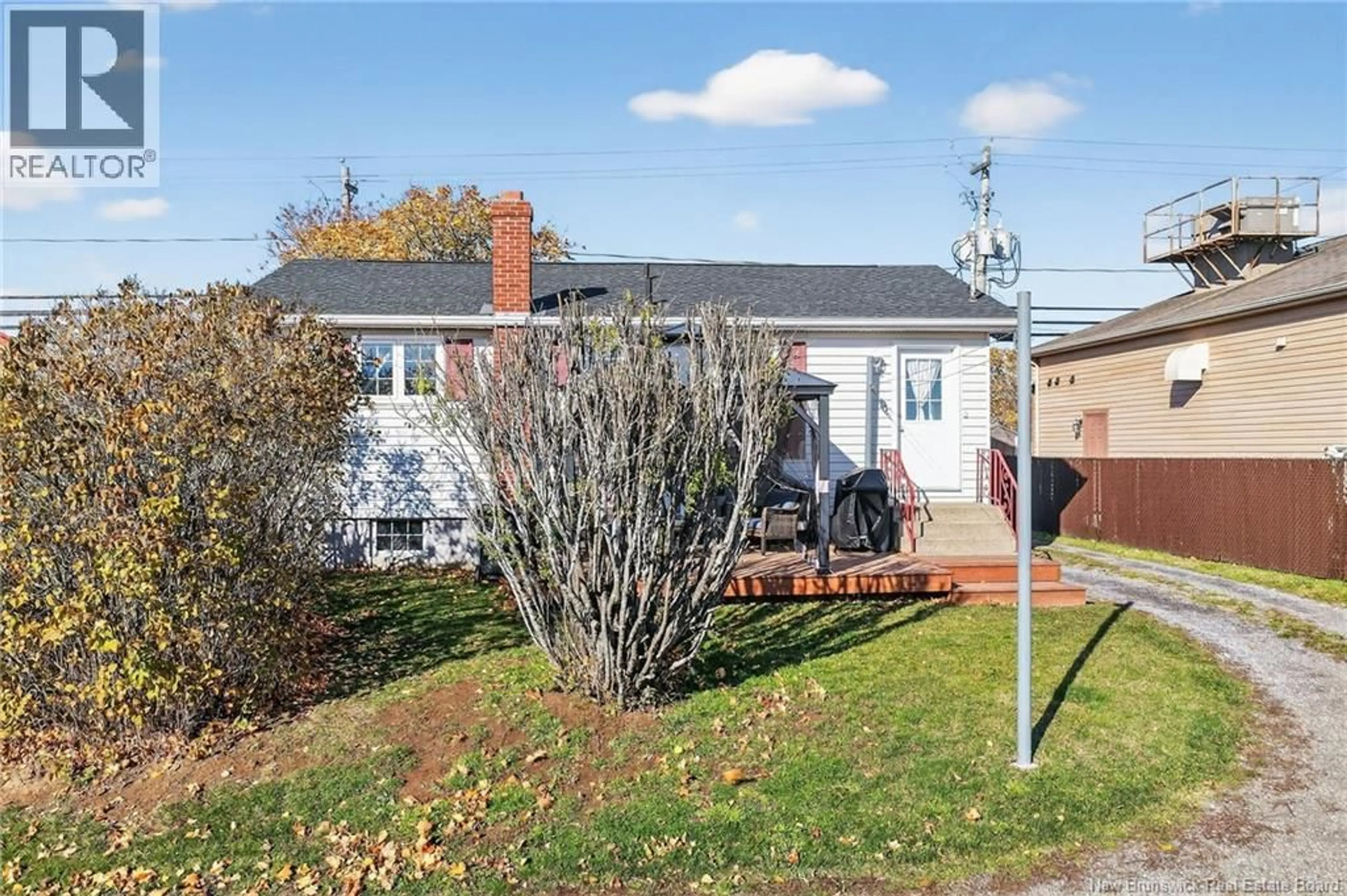 Unknown for 500 CHAMPLAIN, Dieppe New Brunswick E1A1P4