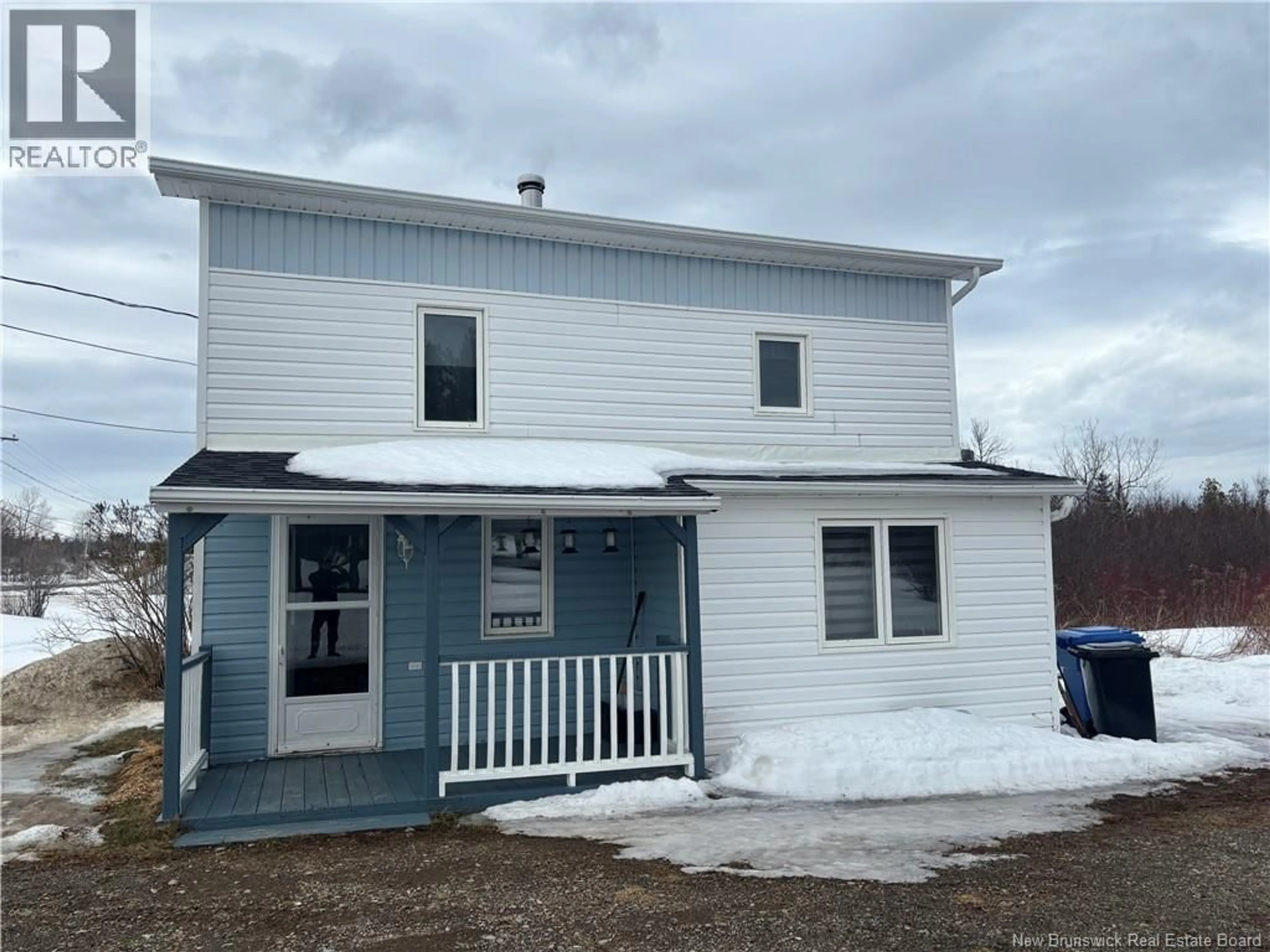 Home with vinyl exterior material, building for 570 CHEMIN MADRAN, Madran New Brunswick E8J2L2