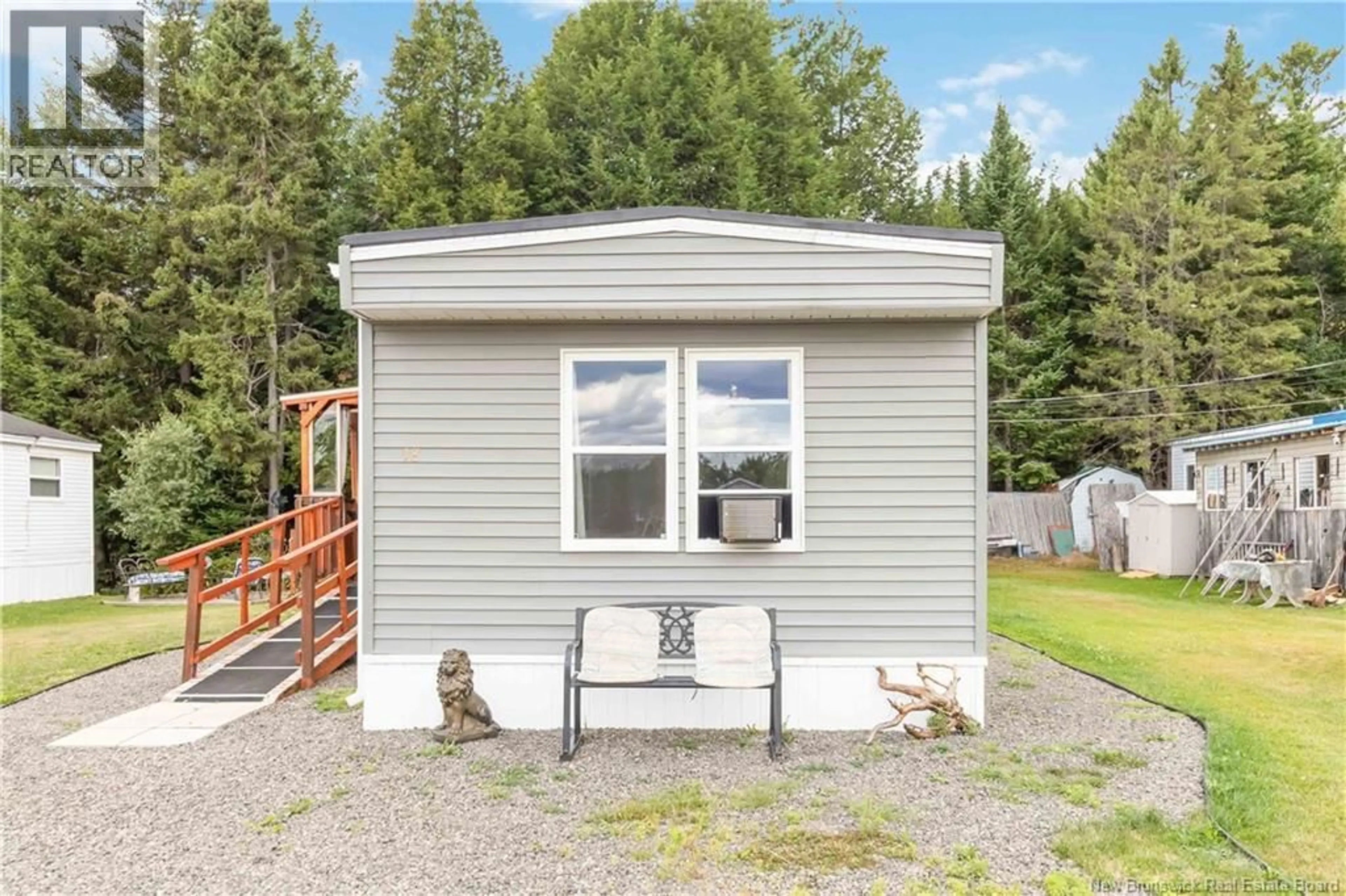 Home with vinyl exterior material, unknown for 18 SHASTA AVENUE, Moncton New Brunswick E1E4L3