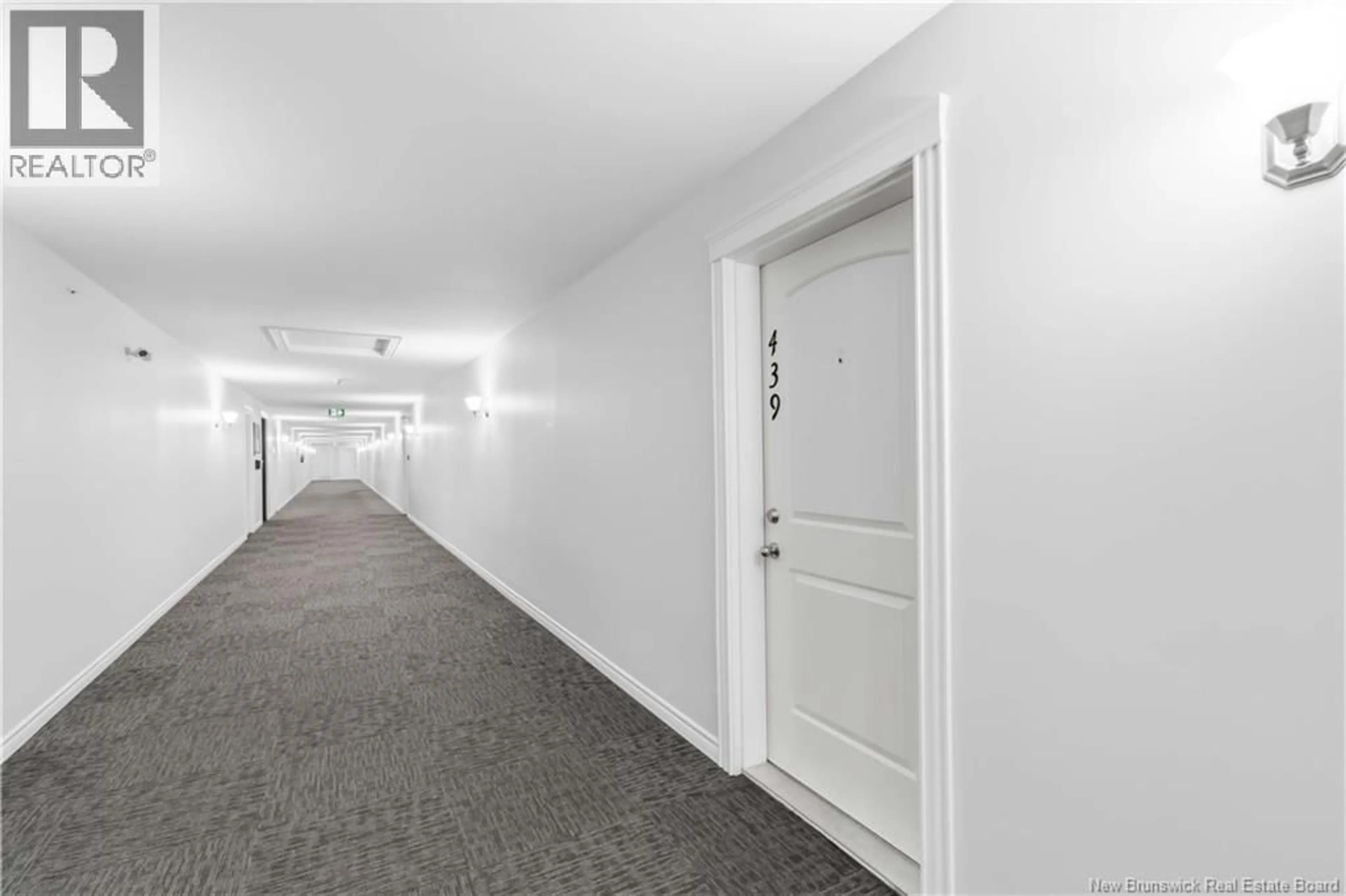 Indoor foyer for 439 - 225 SERENITY LANE, Fredericton New Brunswick E3B0H1