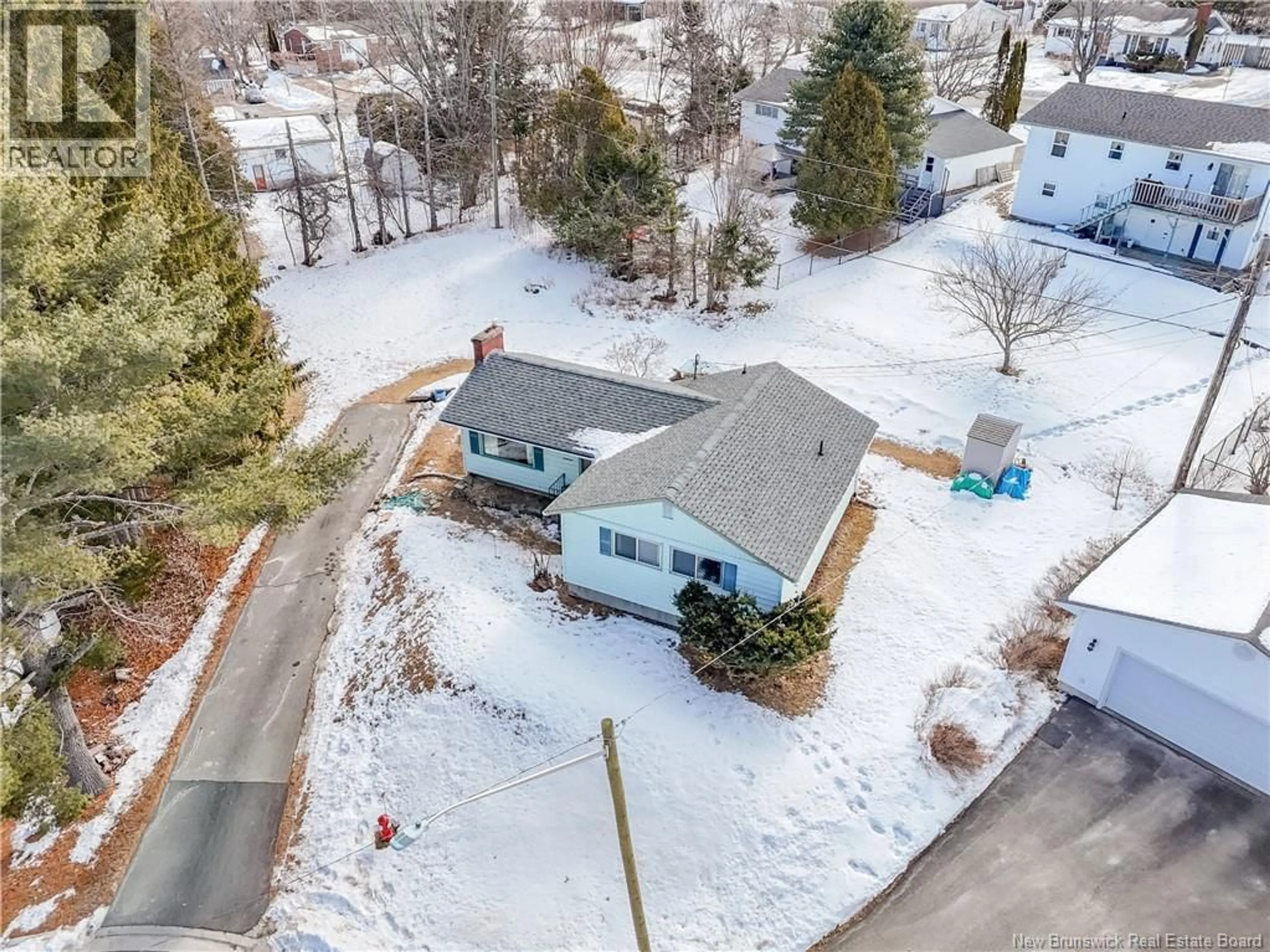 A pic from outside/outdoor area/front of a property/back of a property/a pic from drone, street for 10 ORIOLE COURT, Silverwood New Brunswick E3C1K5