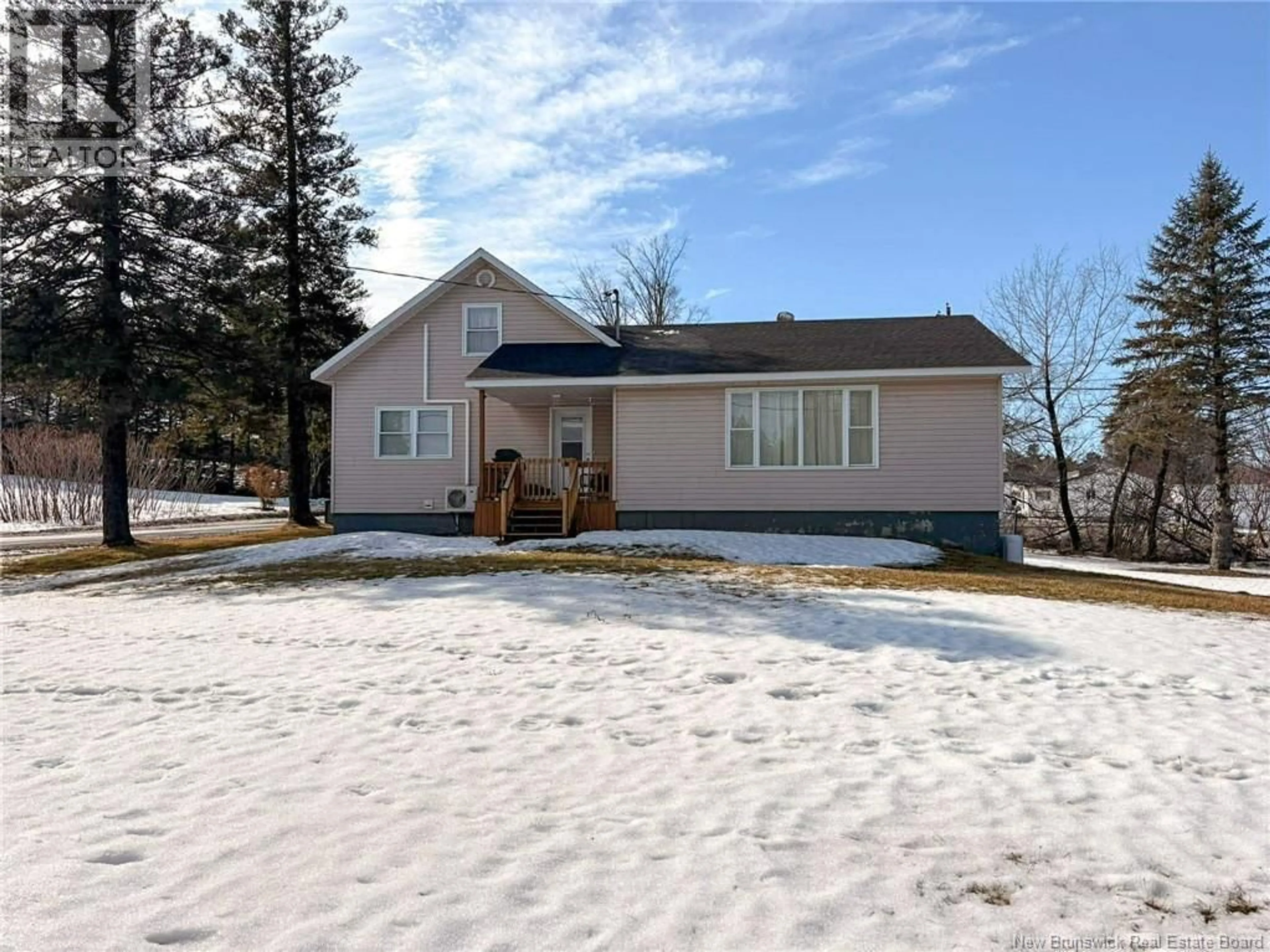 Home with vinyl exterior material, street for 2 CROSS ROAD, Somerville New Brunswick E7P3B3