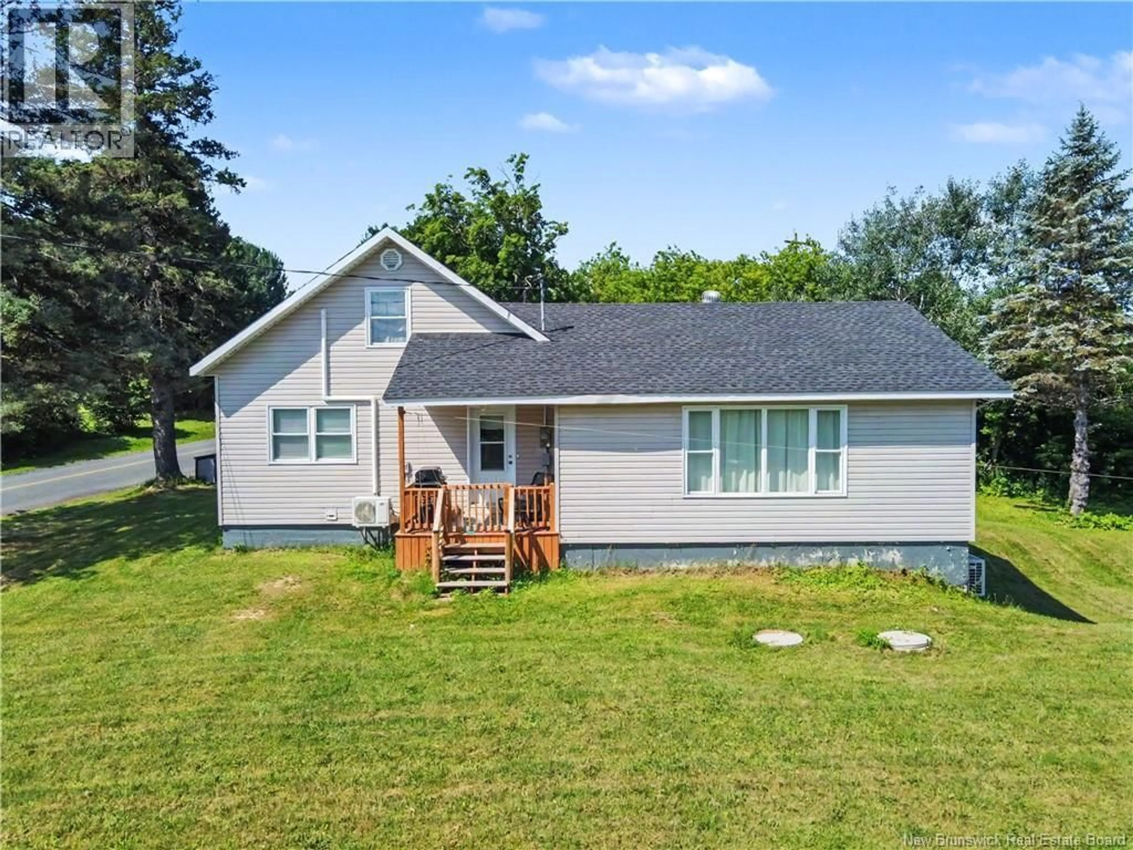 A pic from outside/outdoor area/front of a property/back of a property/a pic from drone, building for 2 CROSS ROAD, Somerville New Brunswick E7P3B3