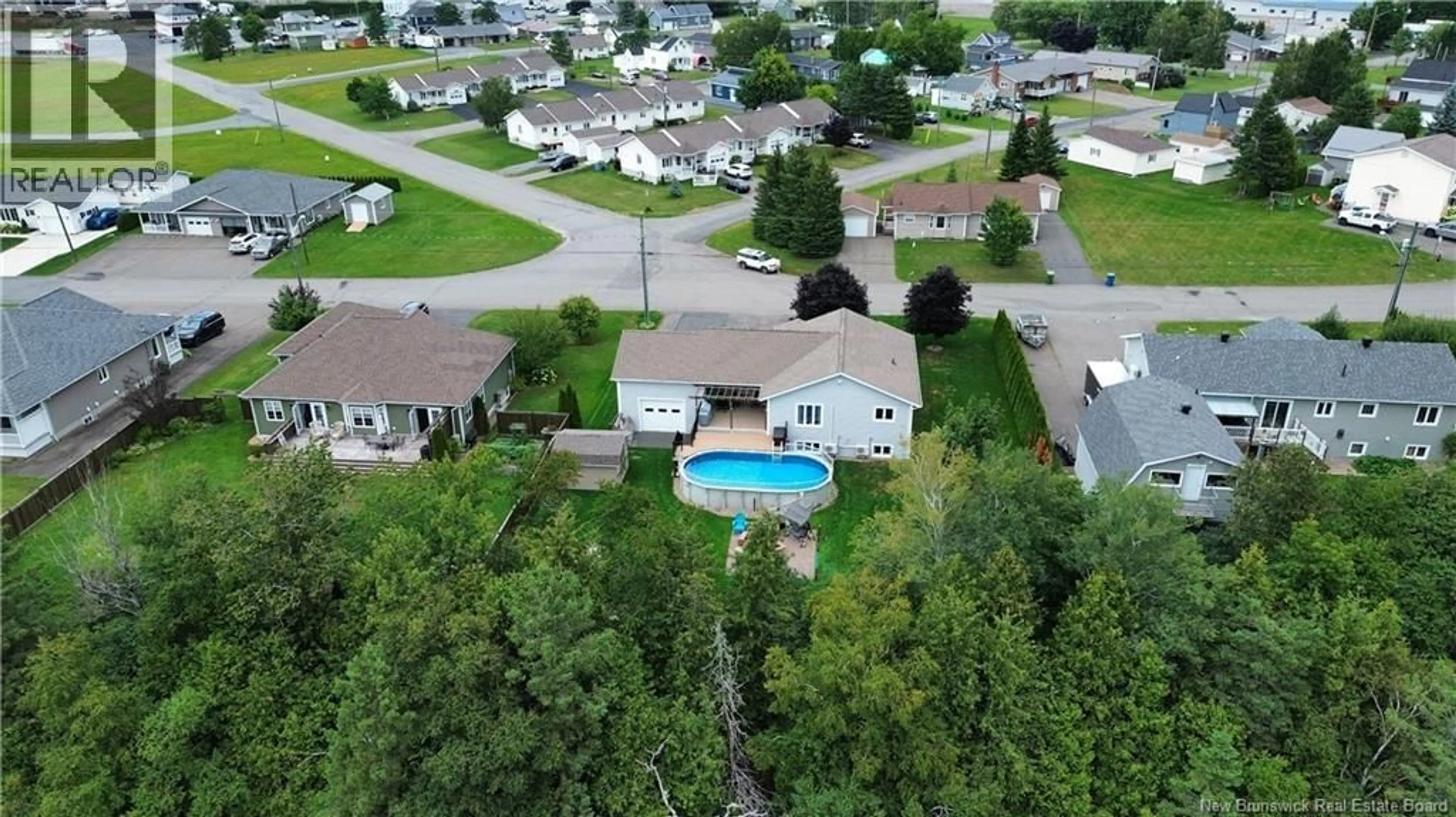 A pic from outside/outdoor area/front of a property/back of a property/a pic from drone, unknown for 85 TAYLOR STREET, Grand-Sault/Grand Falls New Brunswick E3Y3W6