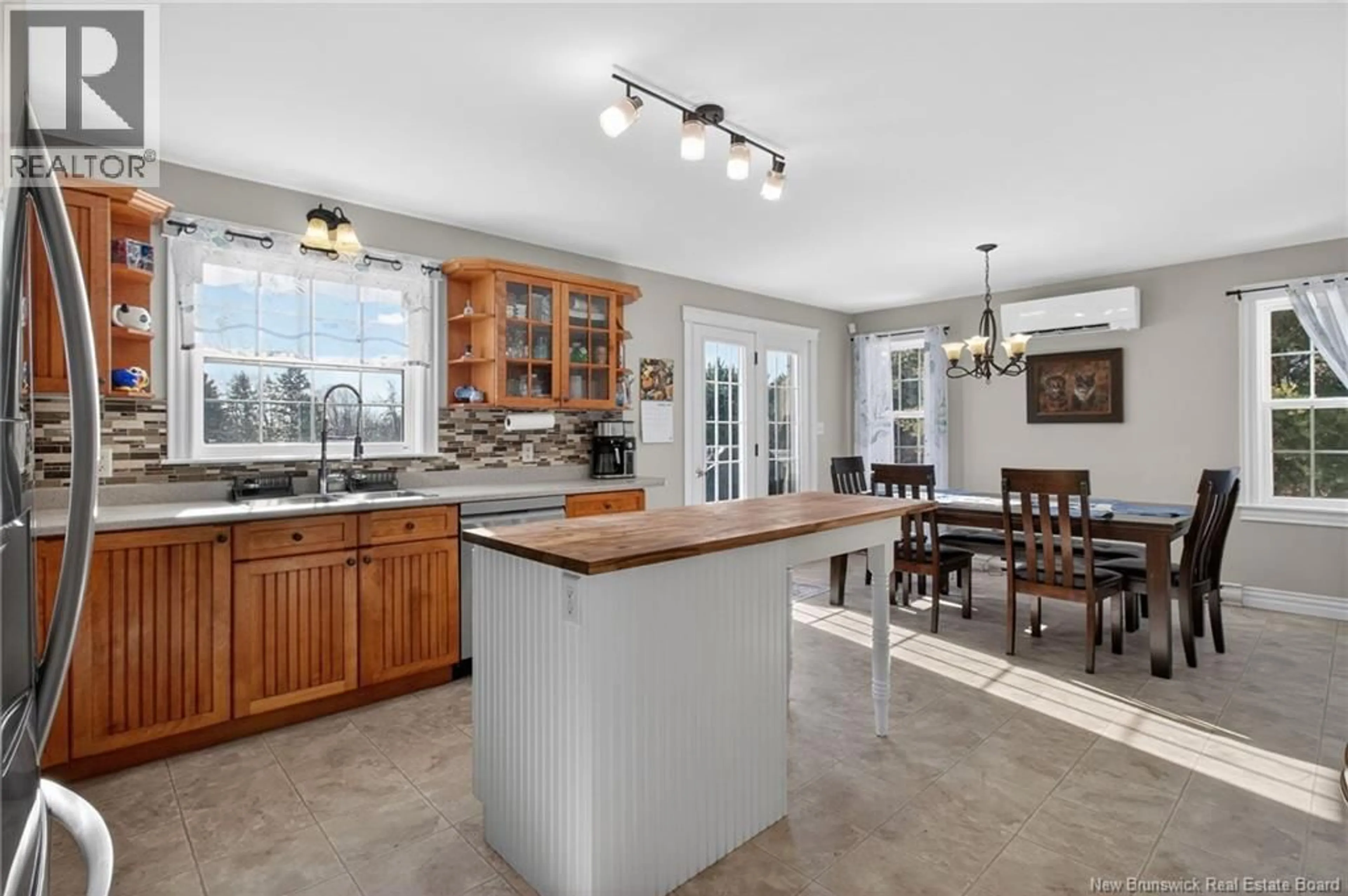 Open concept kitchen, ceramic/tile floor for 2 SUNRISE RIDGE, Sackville New Brunswick E4L4S5