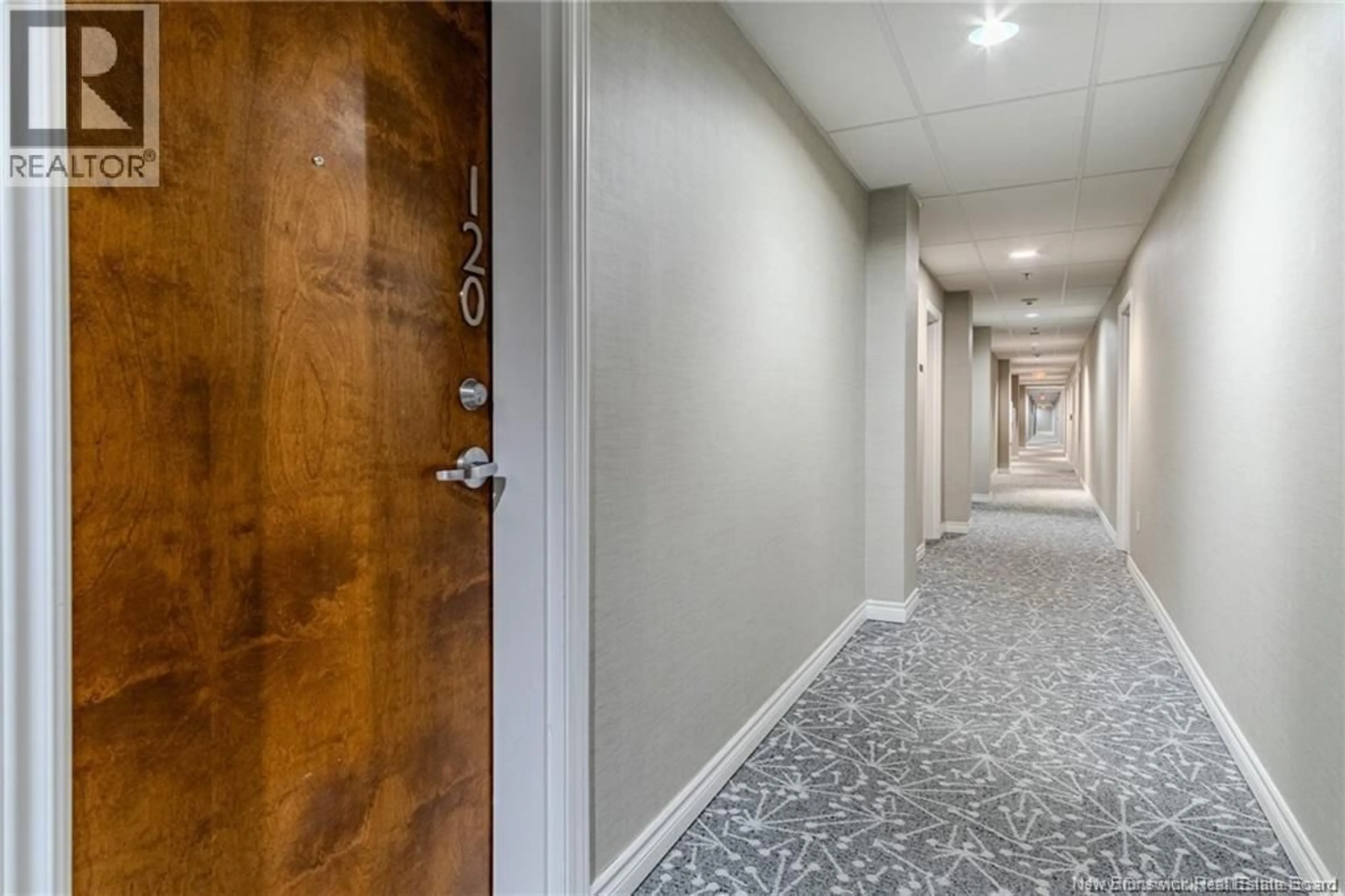Indoor foyer for 120 - 243 PRINCE WILLIAM STREET, Saint John New Brunswick E2L0C6