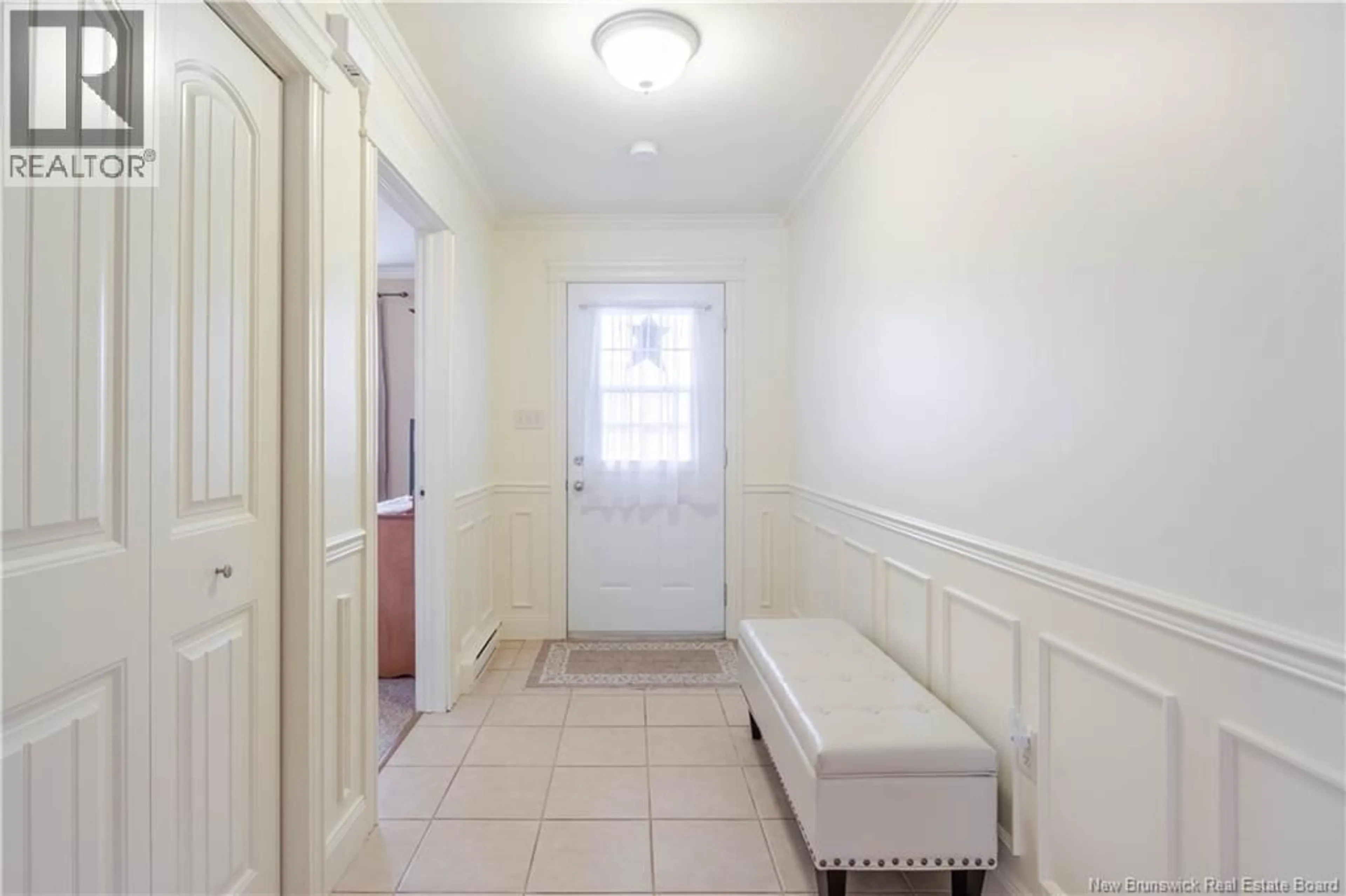 Indoor entryway for 47 RIDGELINE CRESCENT, Fredericton New Brunswick E3C0E9