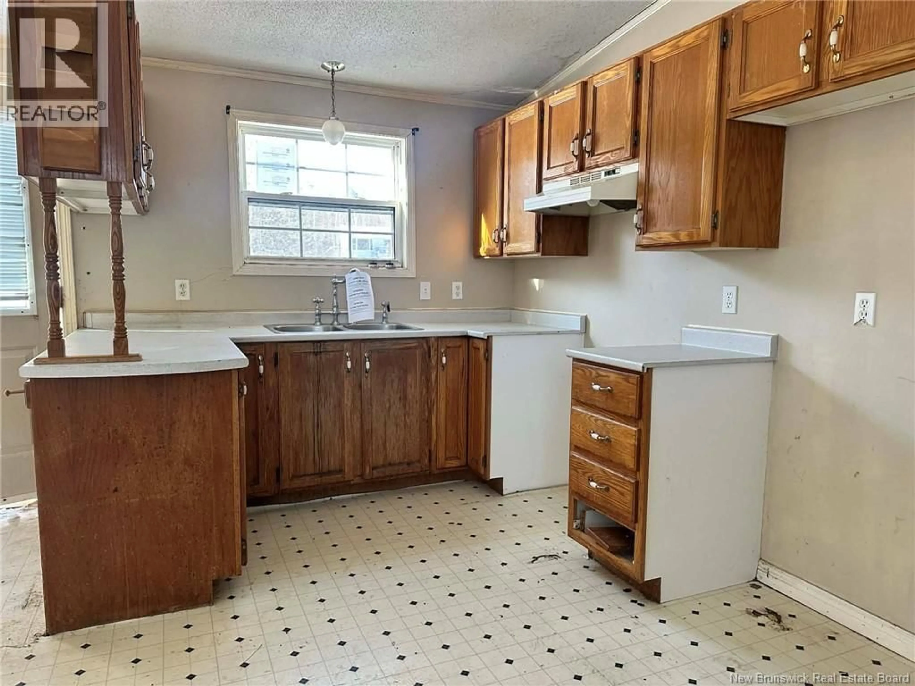 Standard kitchen, unknown for 211 ROUTE 635, Harvey New Brunswick E6K3P3