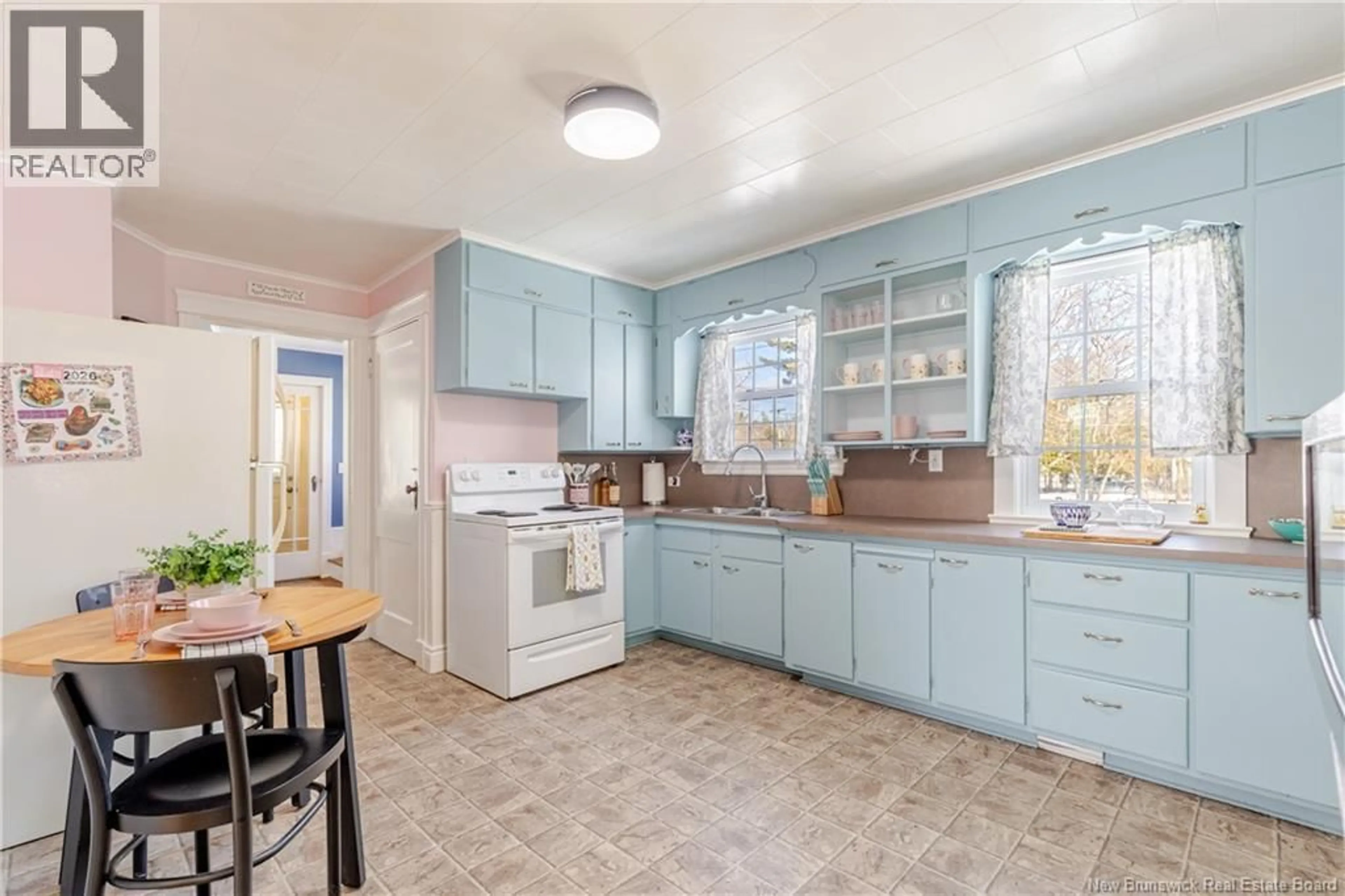 Open concept kitchen, ceramic/tile floor for 600 PLEASANT DRIVE, Minto New Brunswick E4B2T7