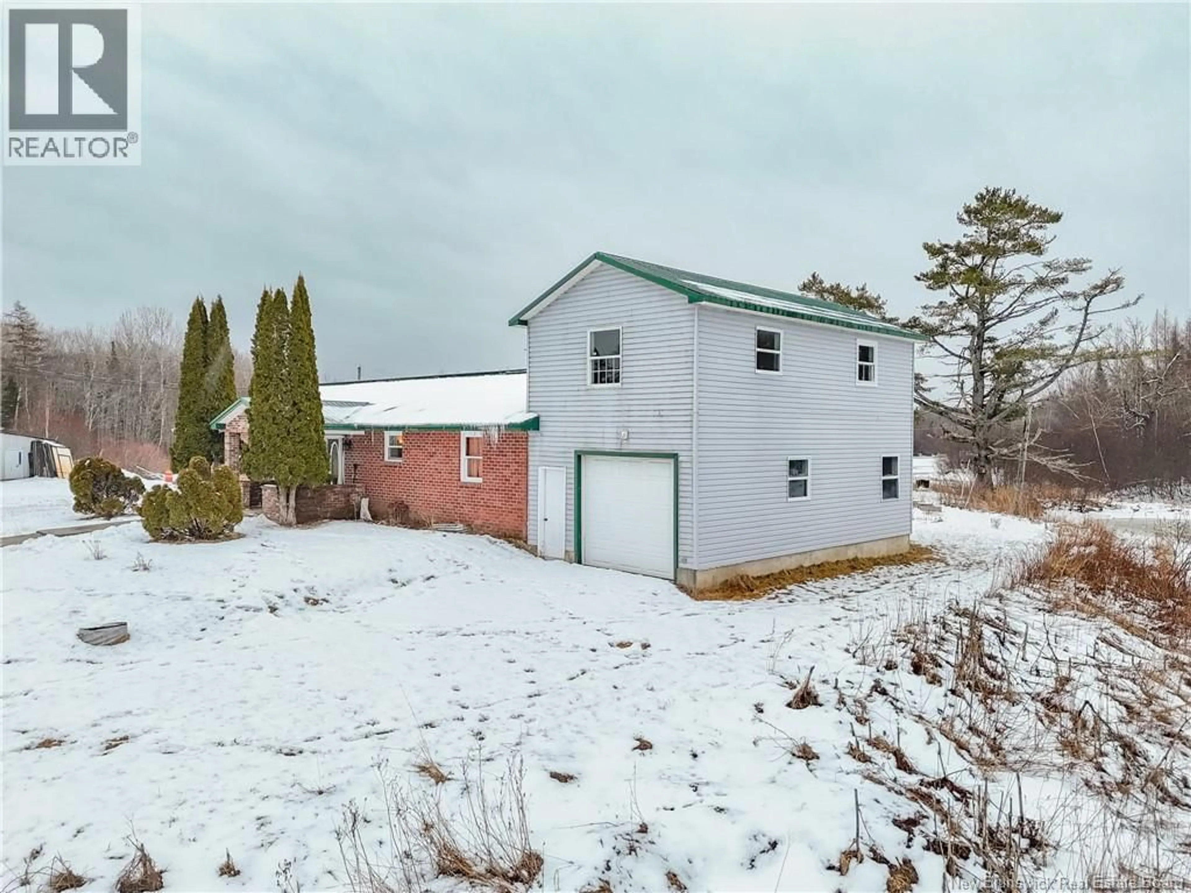 A pic from outside/outdoor area/front of a property/back of a property/a pic from drone, building for 763 ROUTE 655, Waasis New Brunswick E3B8V4