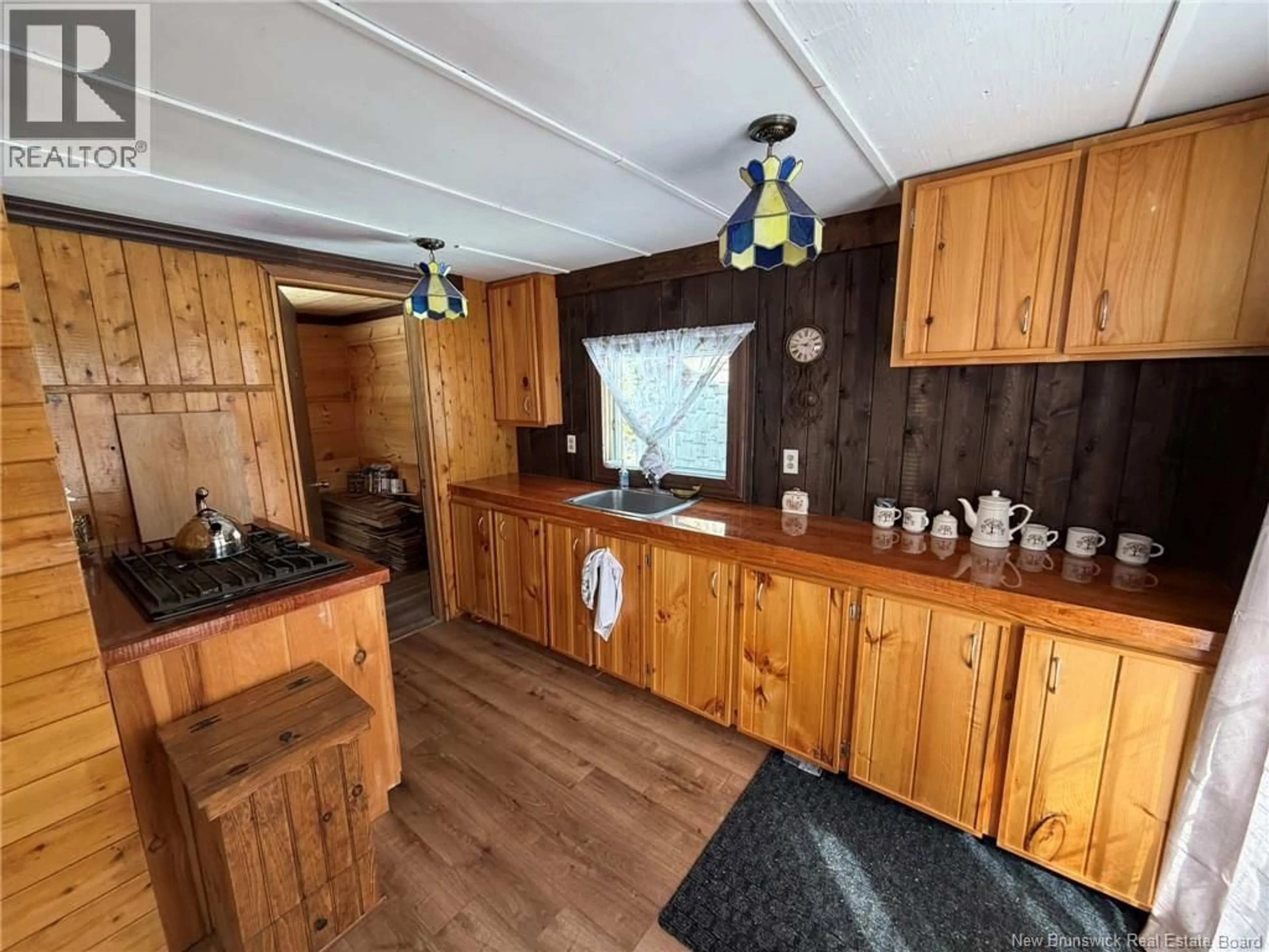 Standard kitchen, wood/laminate floor for 765 KILMARNOCK ROAD, Northampton New Brunswick E7N1B3