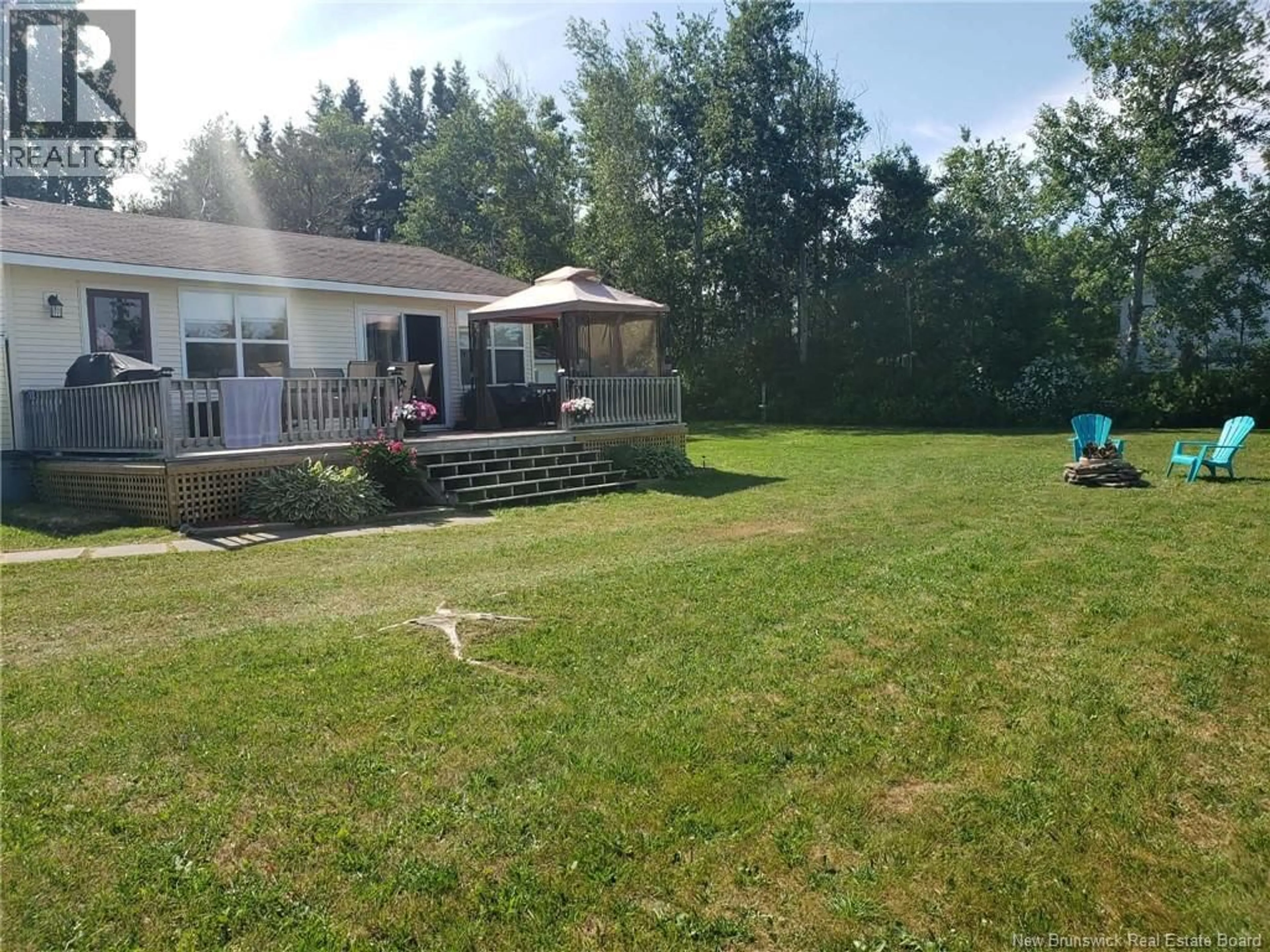 A pic from outside/outdoor area/front of a property/back of a property/a pic from drone, unknown for 12 ALLISON LANE, Pointe-Du-Chêne New Brunswick E4P5K7