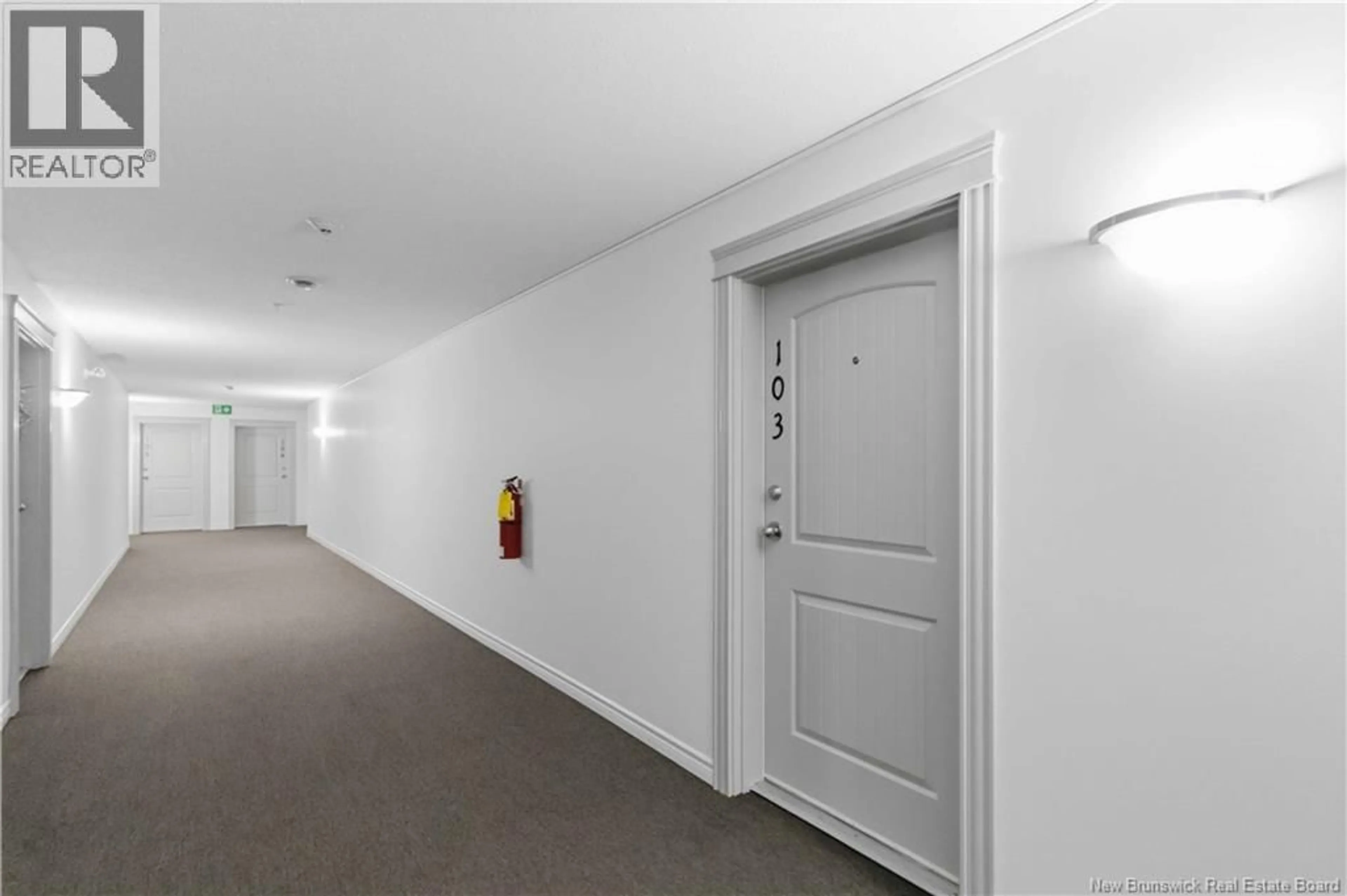 Indoor foyer for 103 - 155 LIAN STREET, Fredericton New Brunswick E3C0L9