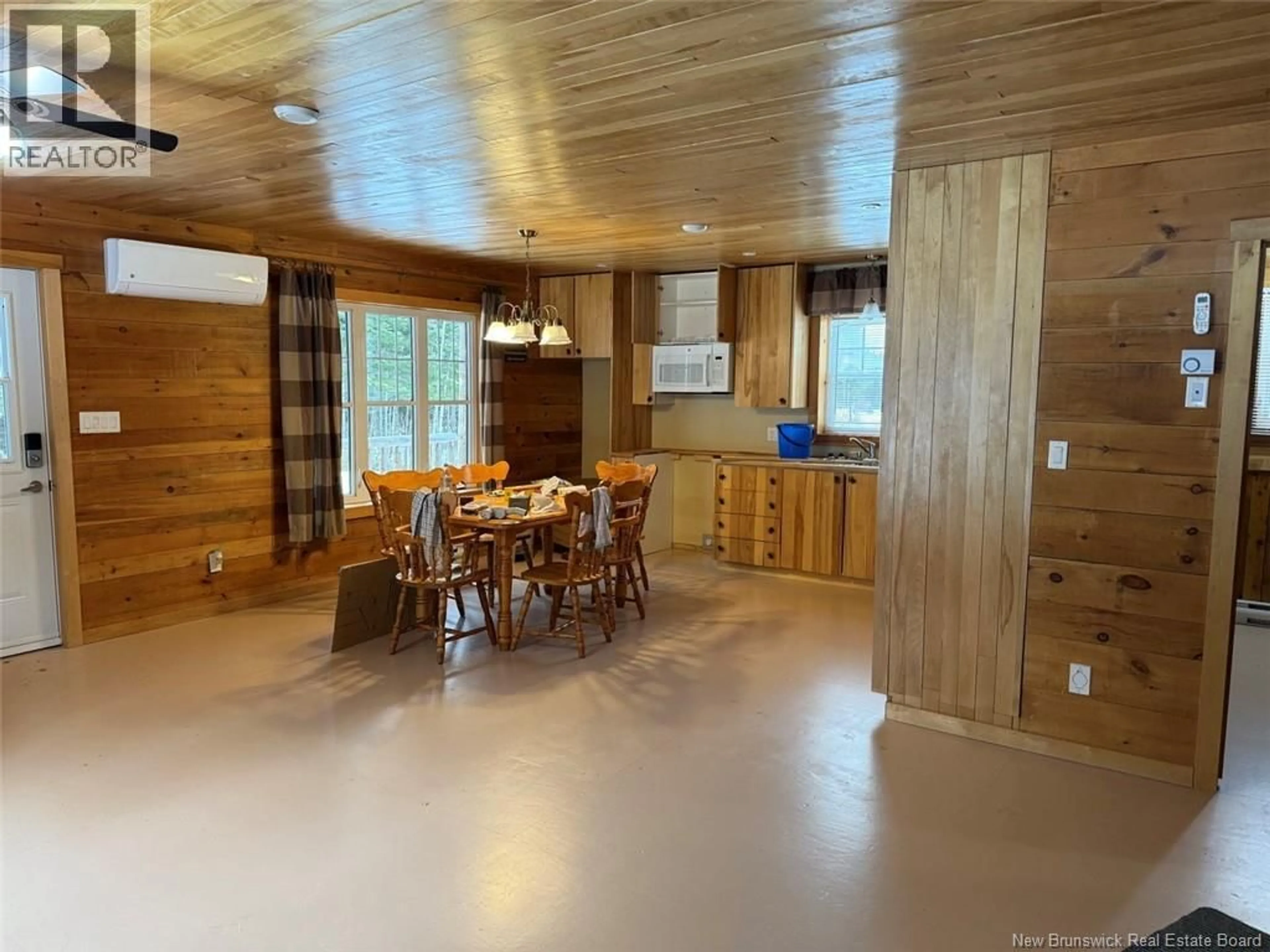 Dining room, unknown for 786 MGR MARTIN OUEST ROAD, Saint-Quentin New Brunswick E8A2E5