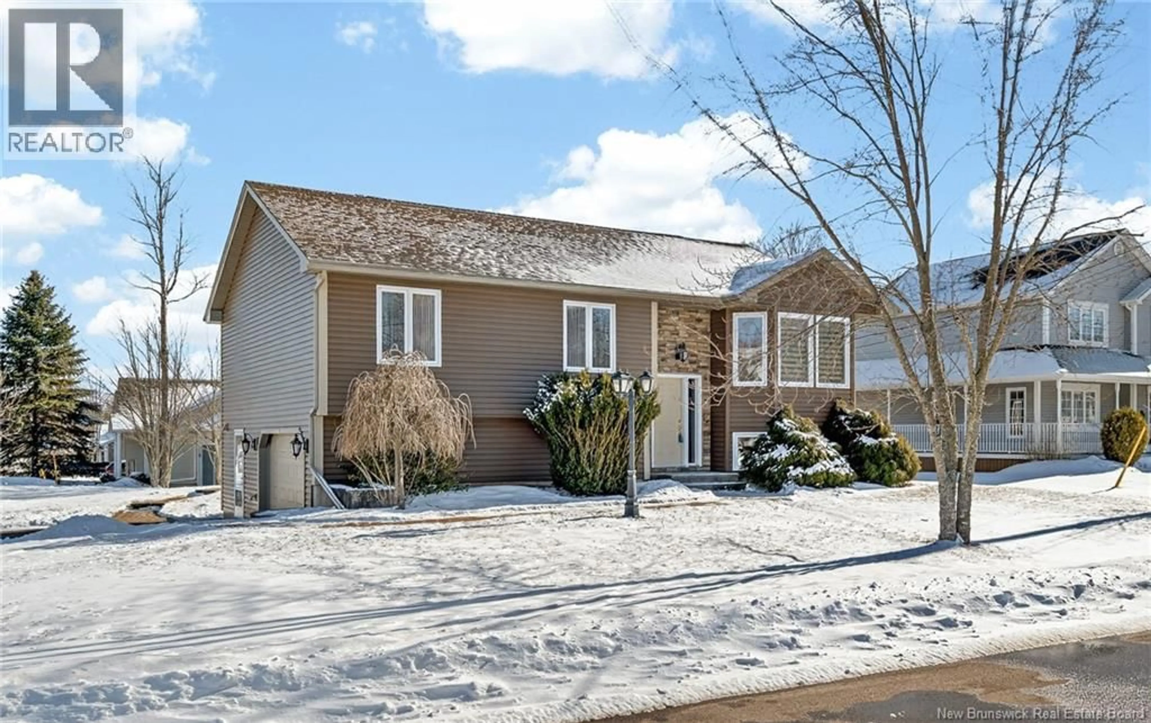 Home with vinyl exterior material, street for 85 DELIA AVENUE, Dieppe New Brunswick E1A7V4