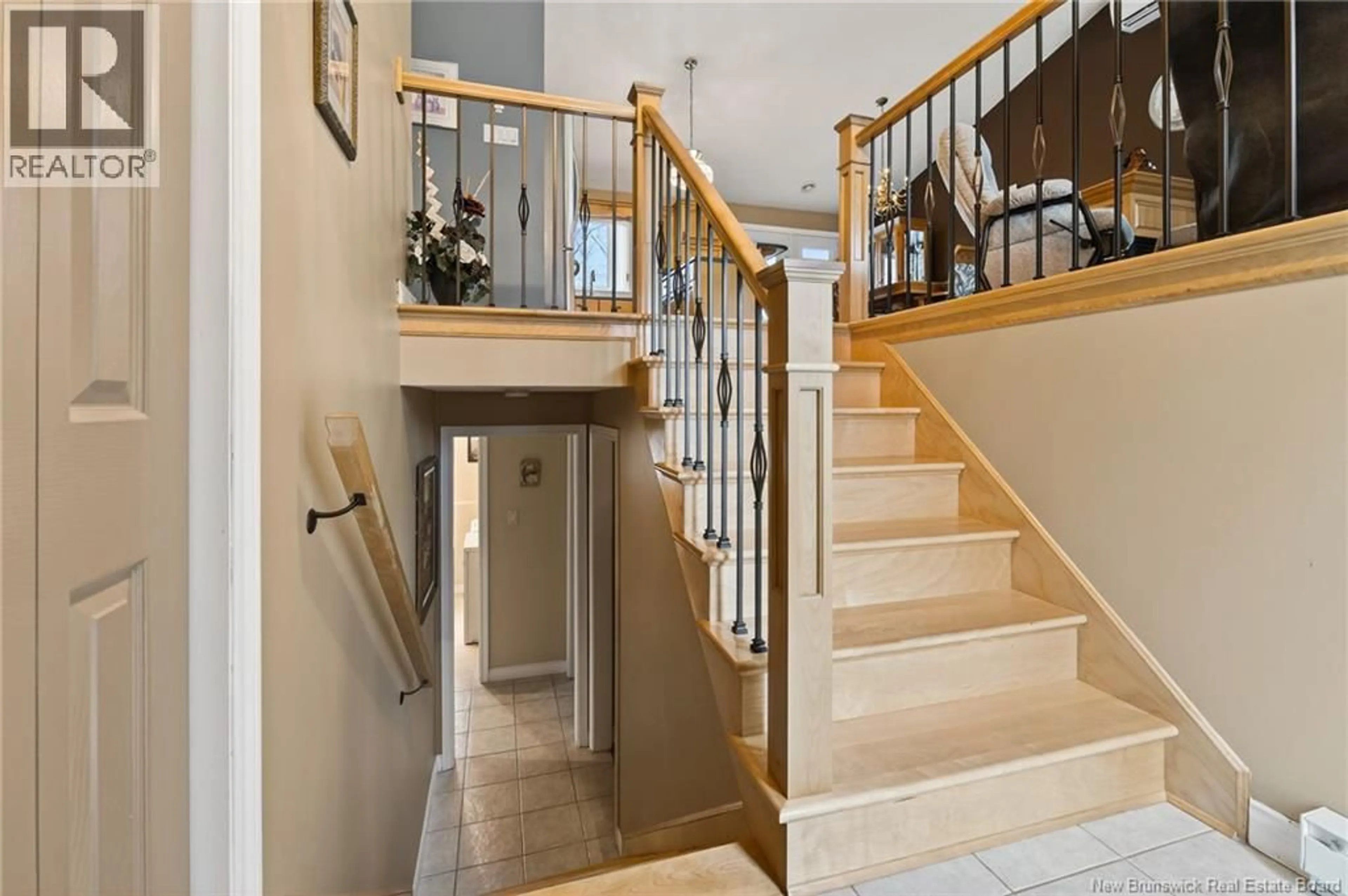 Stairs for 85 DELIA AVENUE, Dieppe New Brunswick E1A7V4